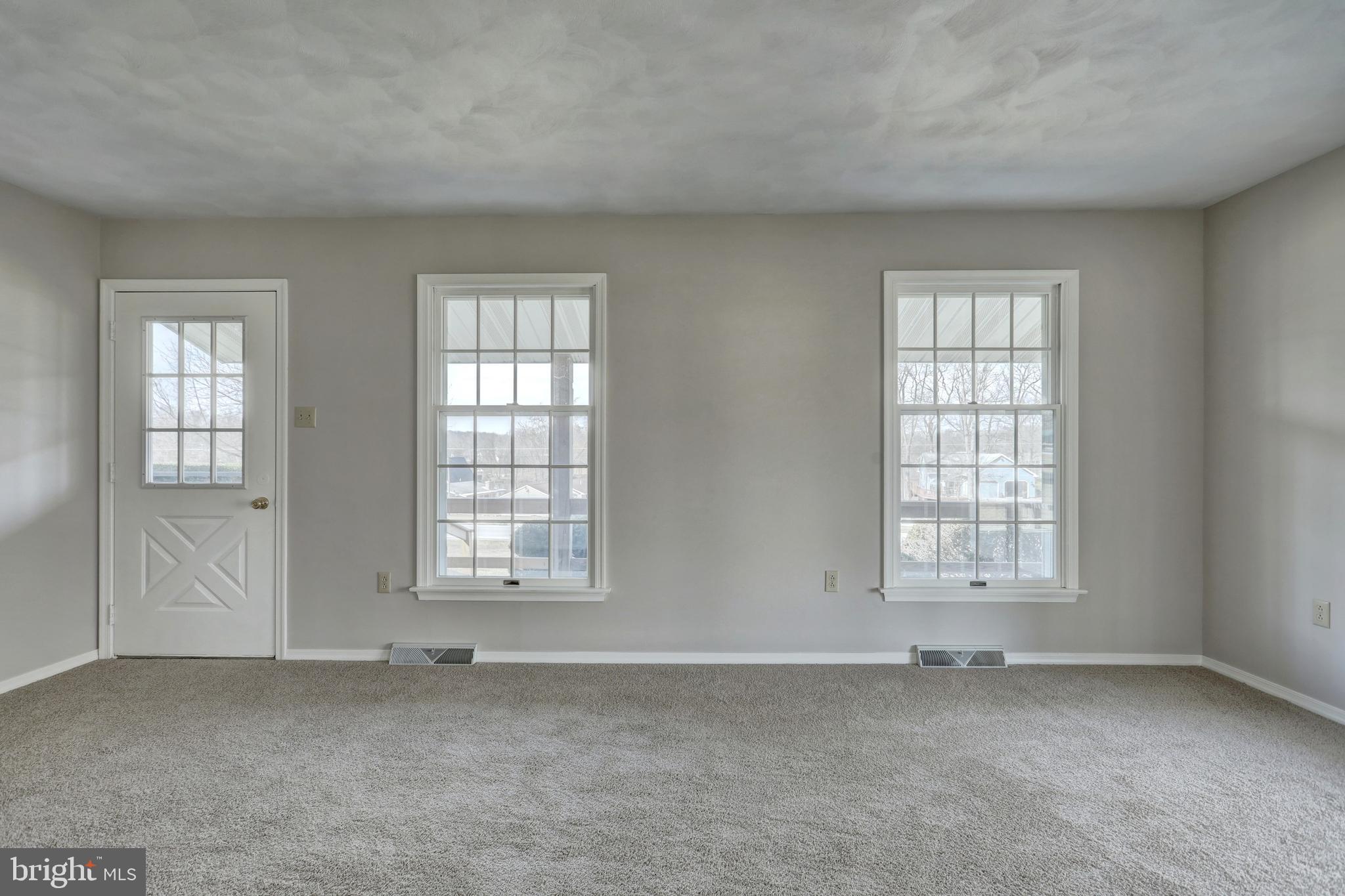 LAKE MEADE - Residential