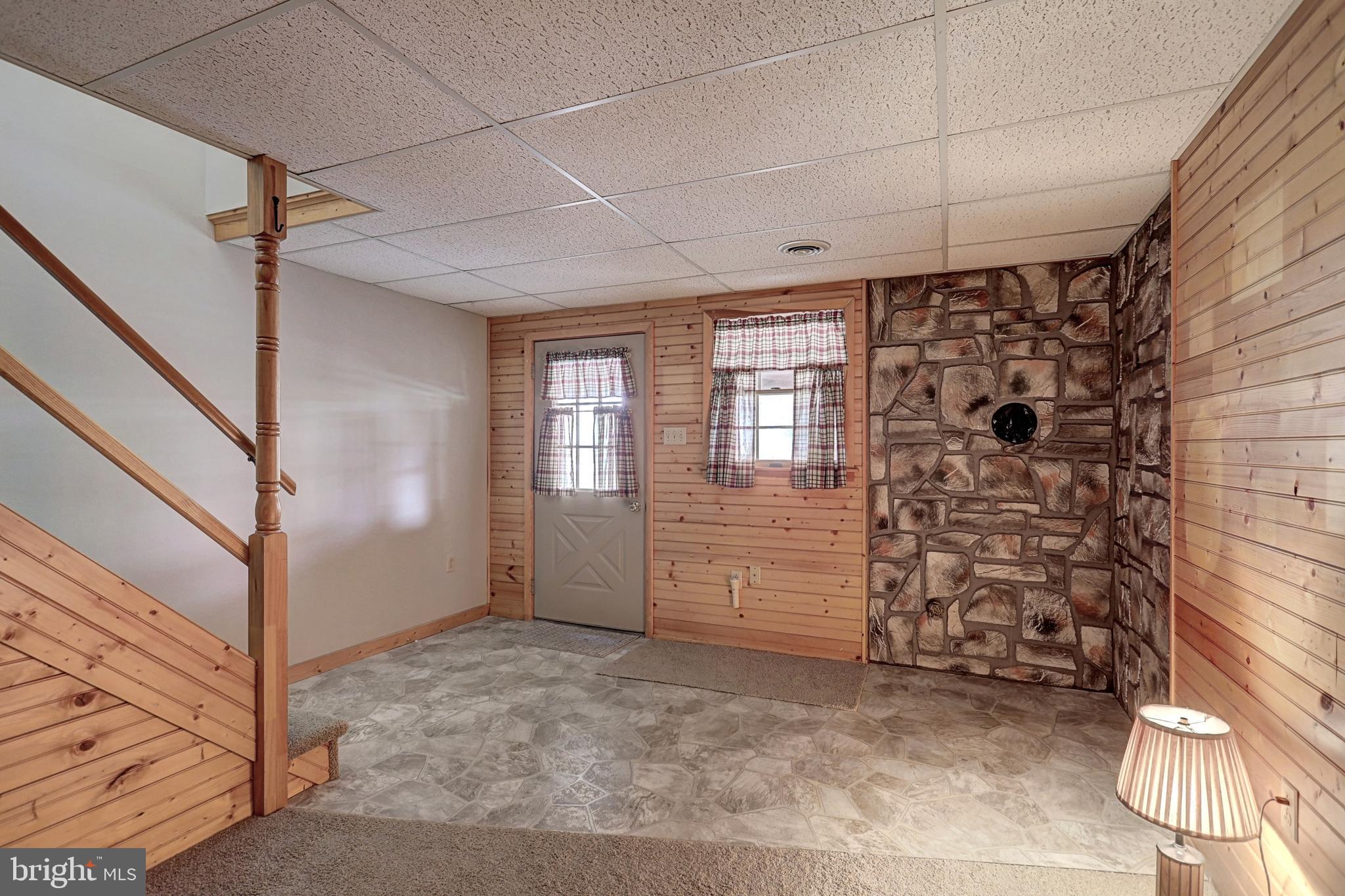 LAKE MEADE - Residential