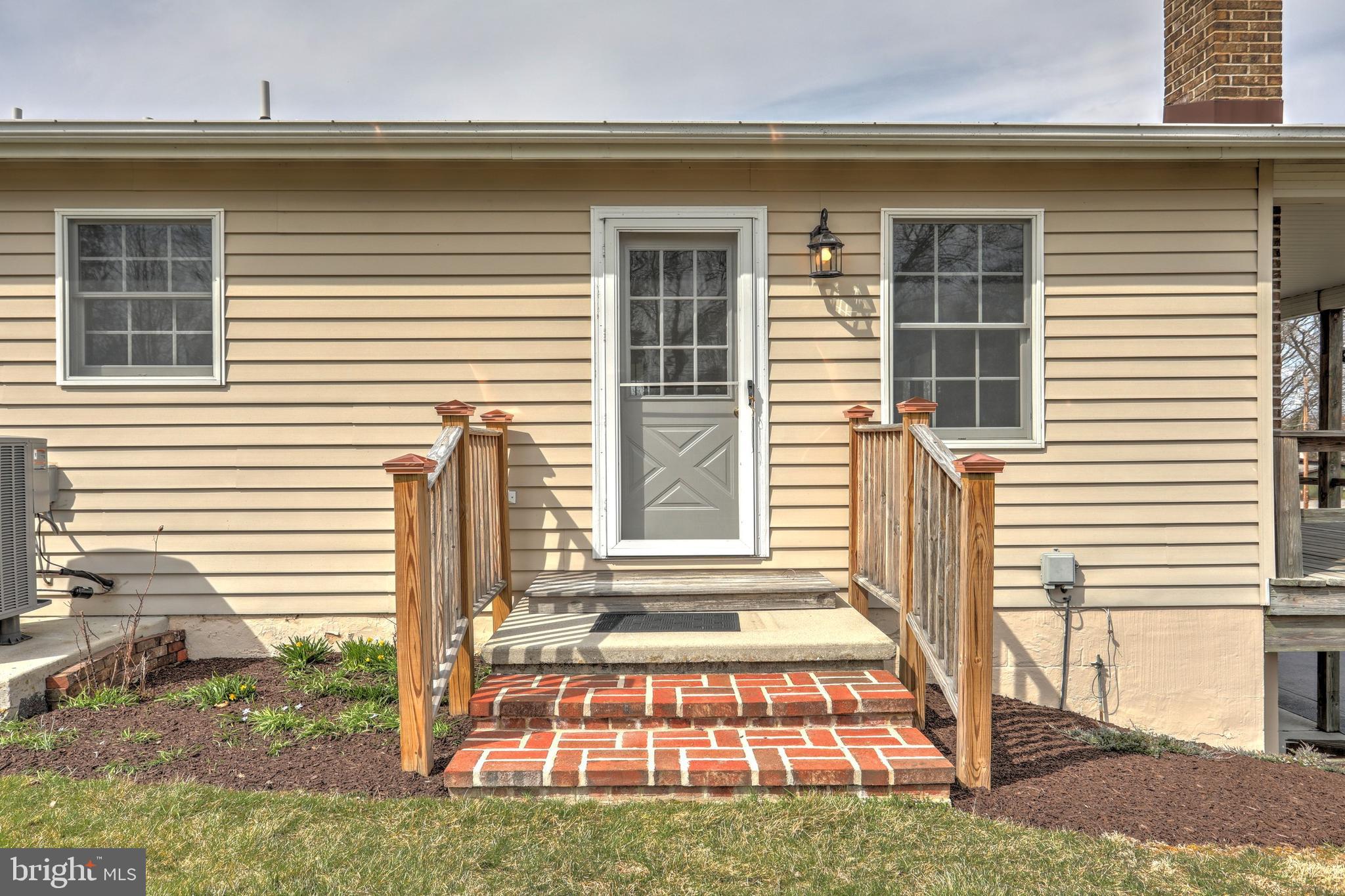 LAKE MEADE - Residential