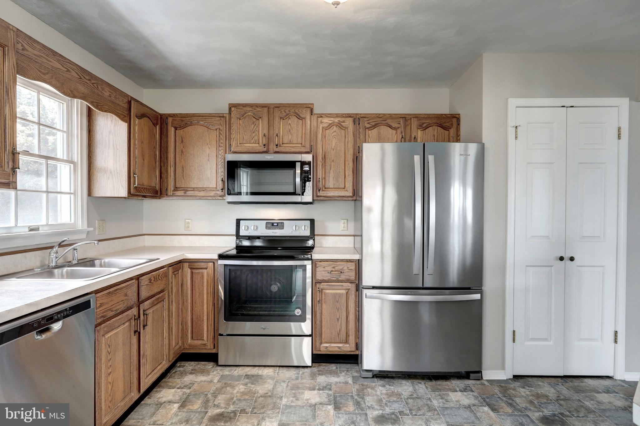 LAKE MEADE - Residential