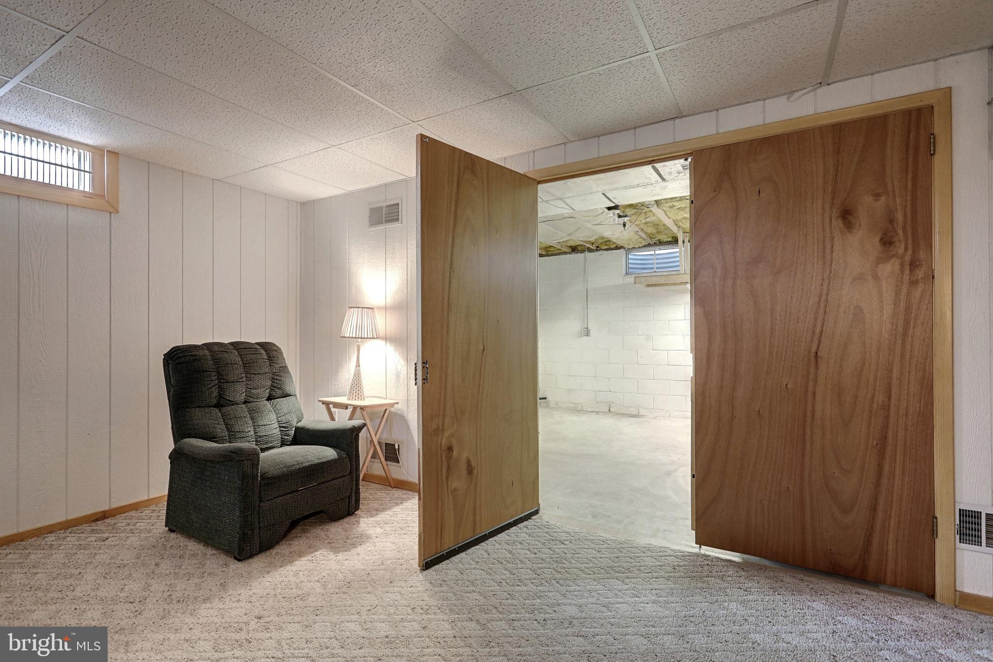 LAKE MEADE - Residential