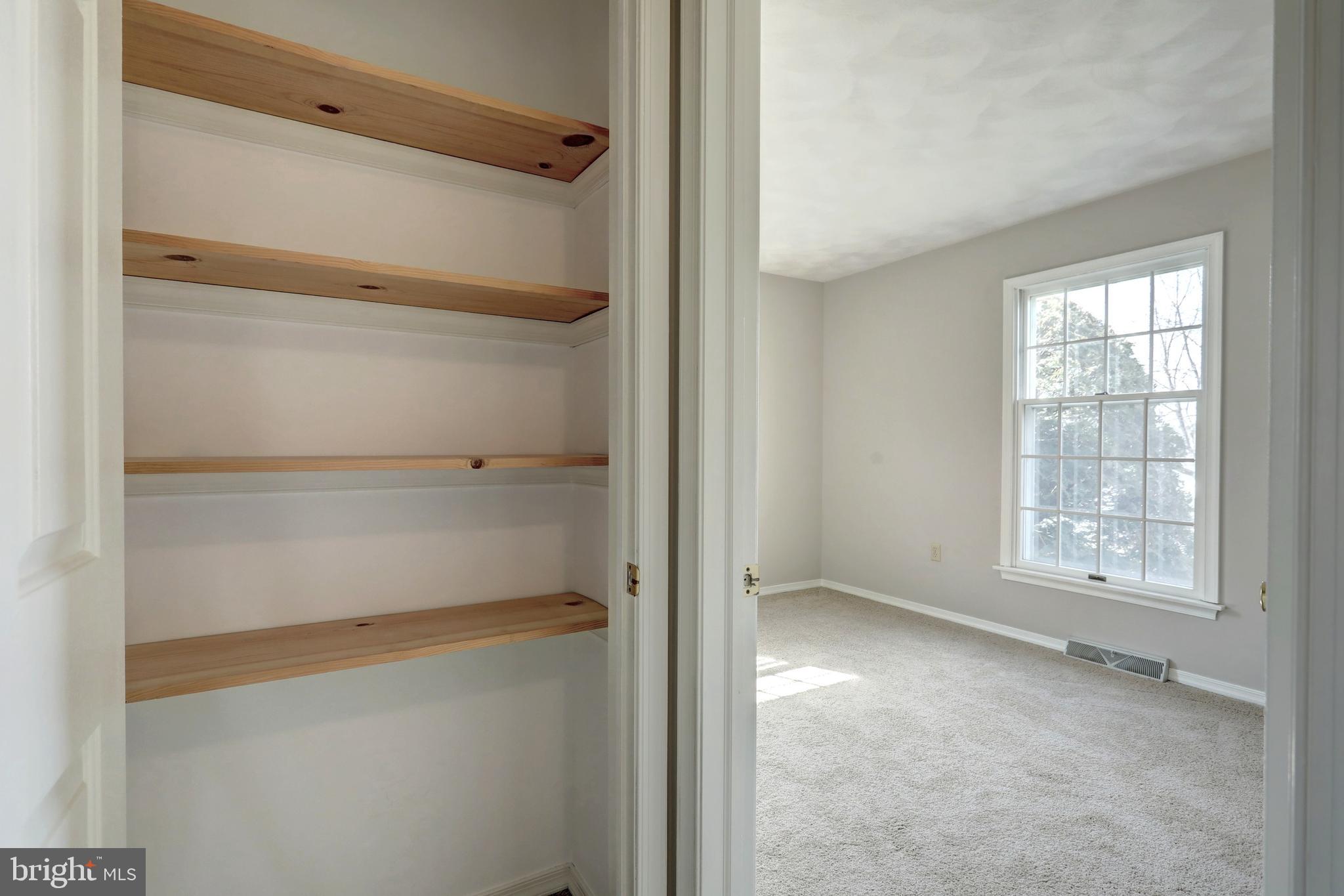 LAKE MEADE - Residential