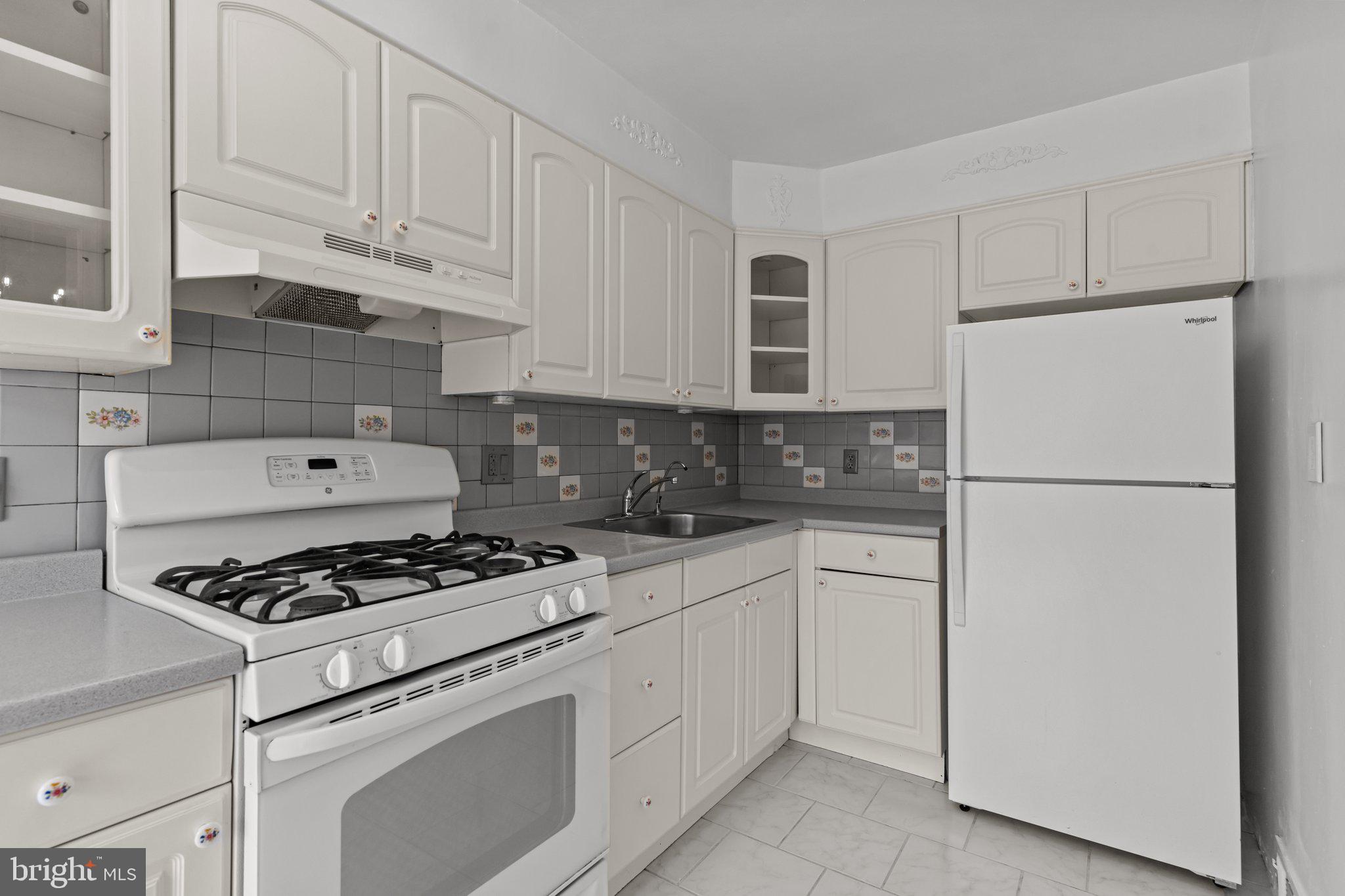 RHAWNHURST - Residential