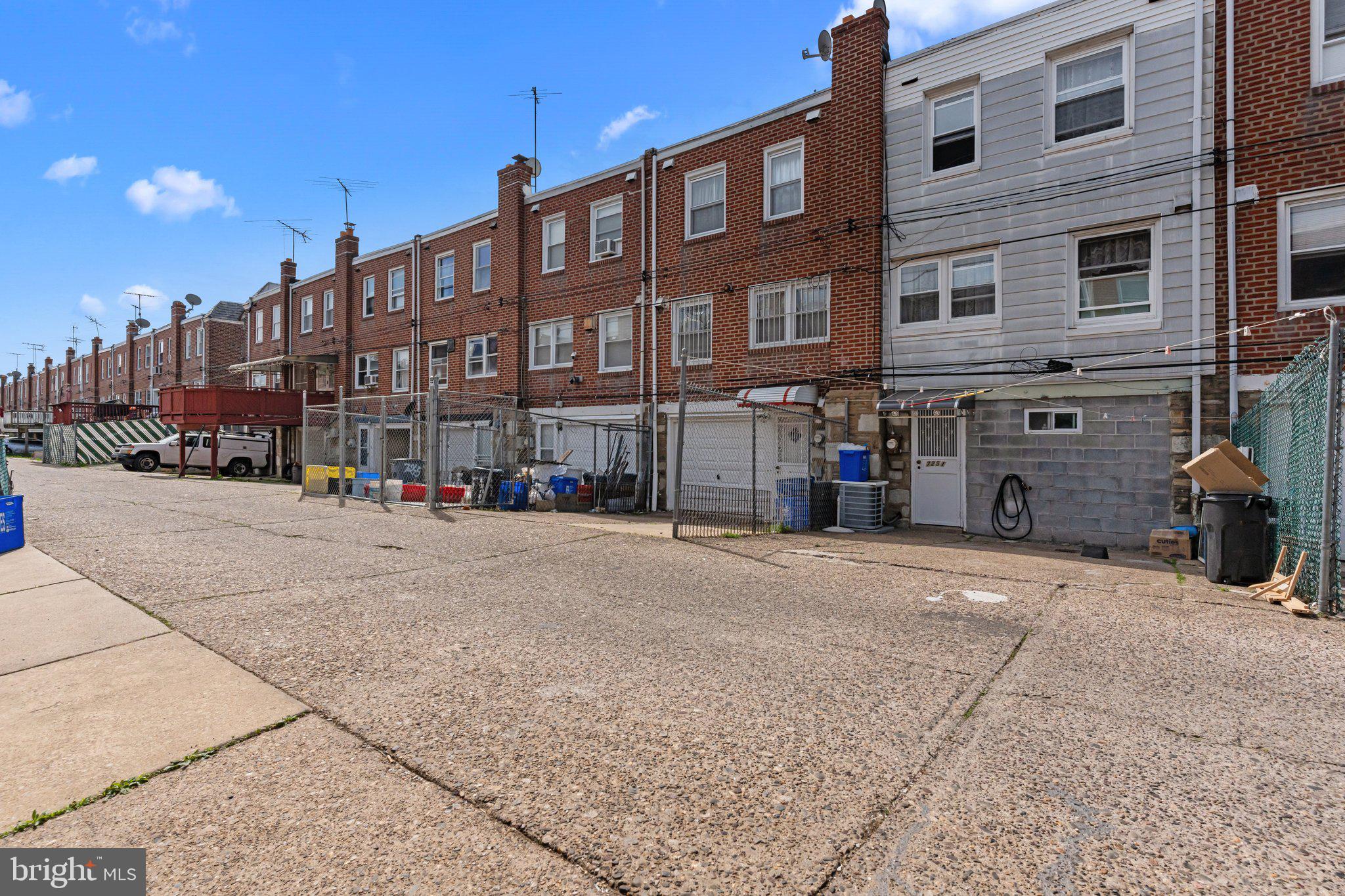 RHAWNHURST - Residential