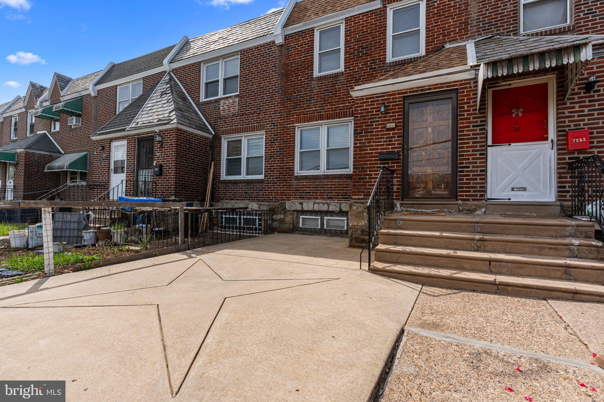 RHAWNHURST - Residential