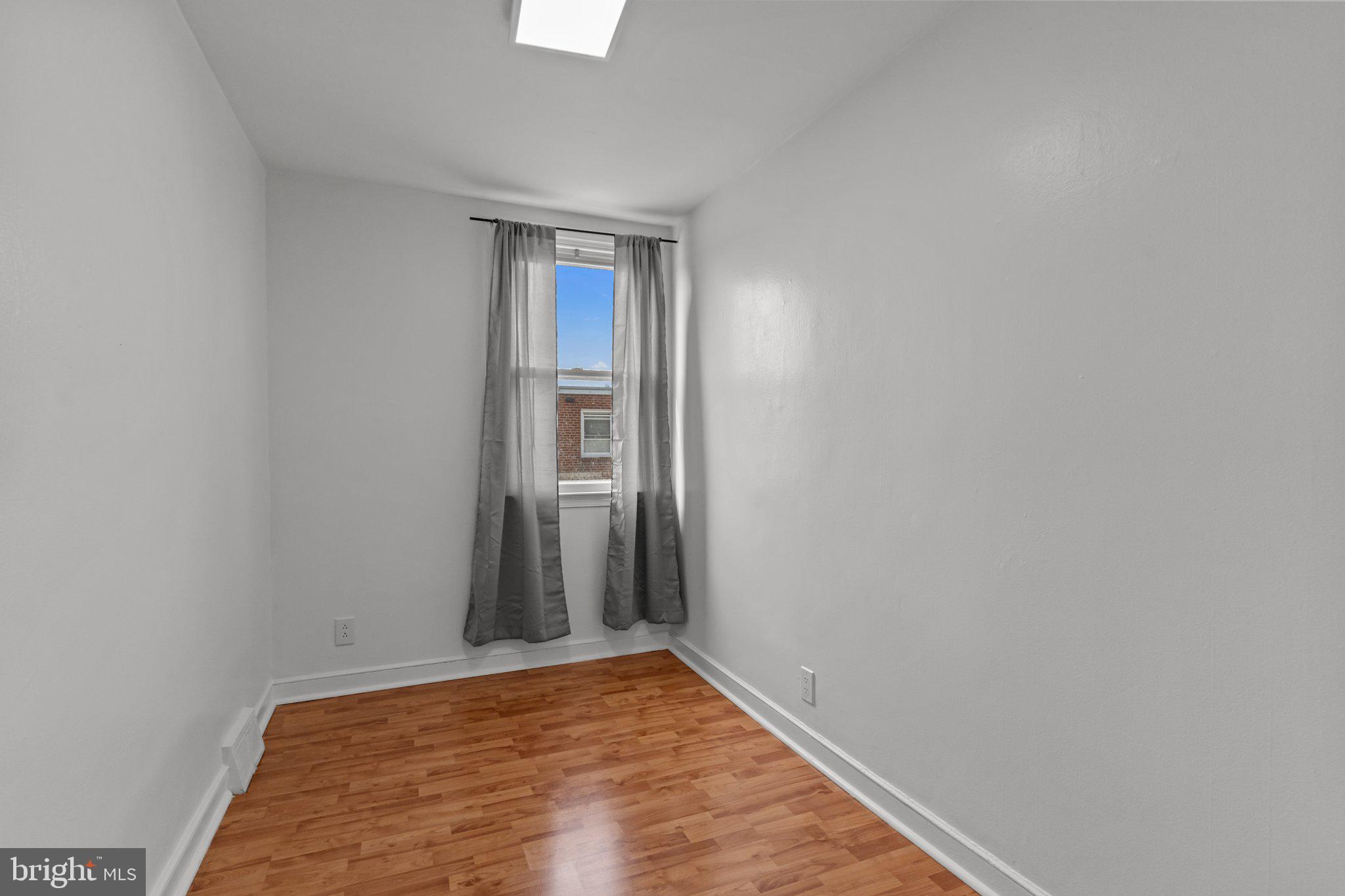 RHAWNHURST - Residential