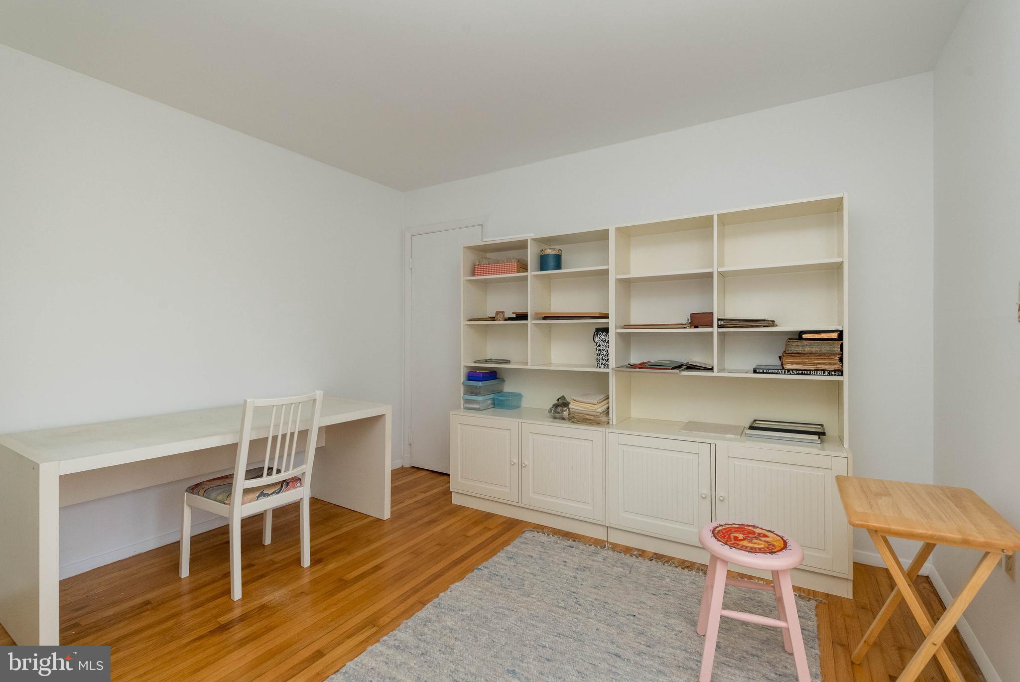 SUNNYBROOK FARMS - Residential