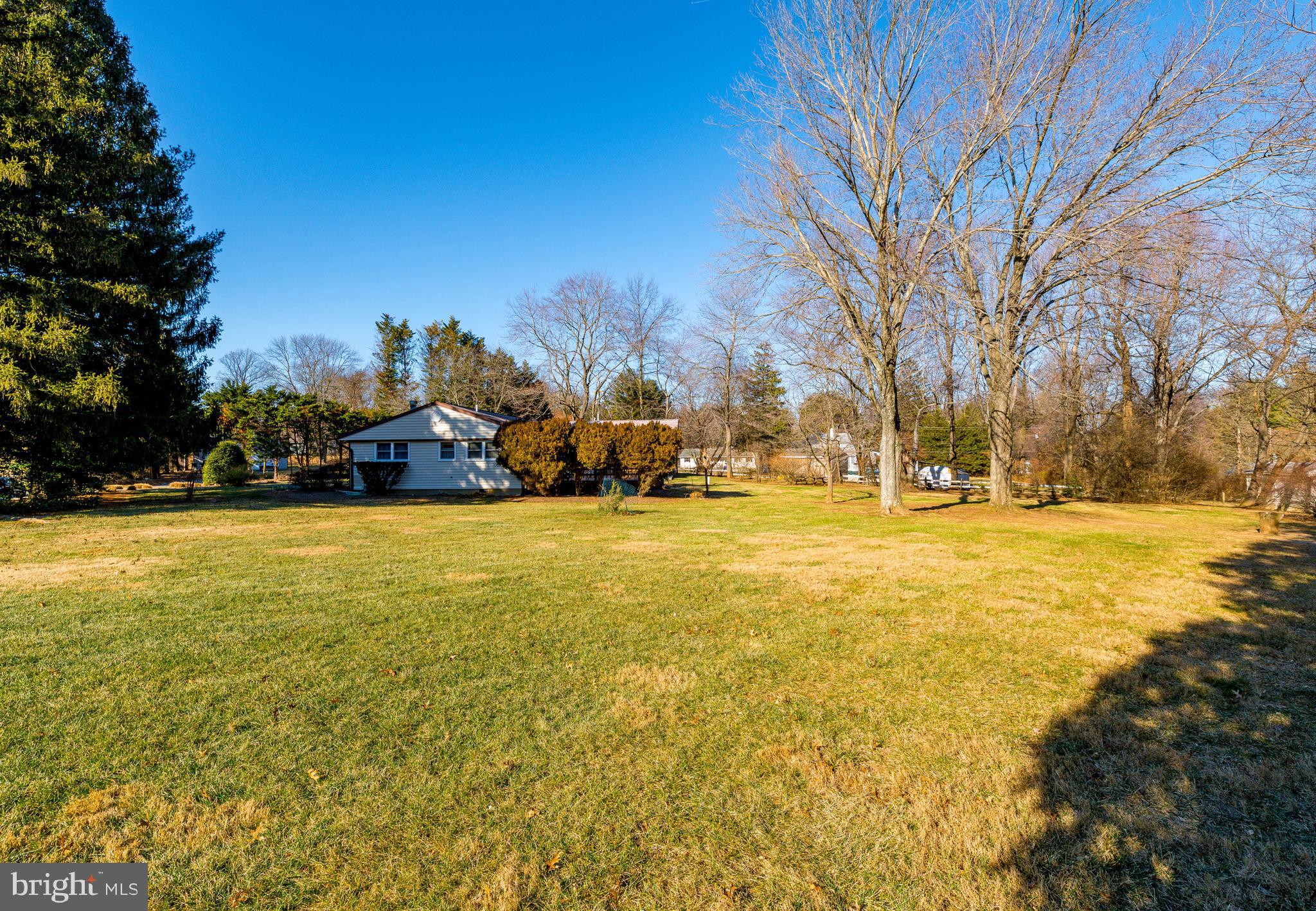 SUNNYBROOK FARMS - Residential