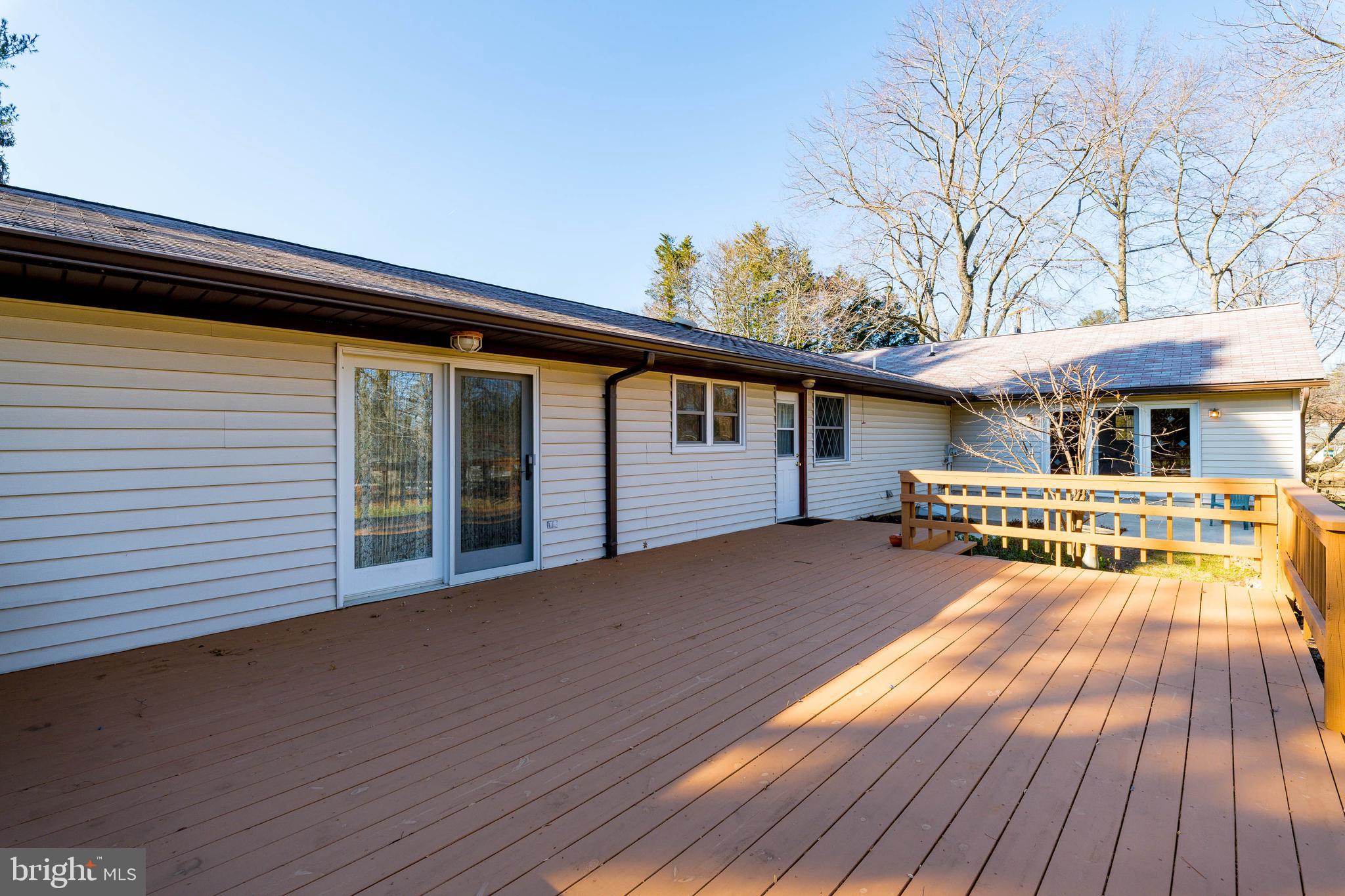 SUNNYBROOK FARMS - Residential