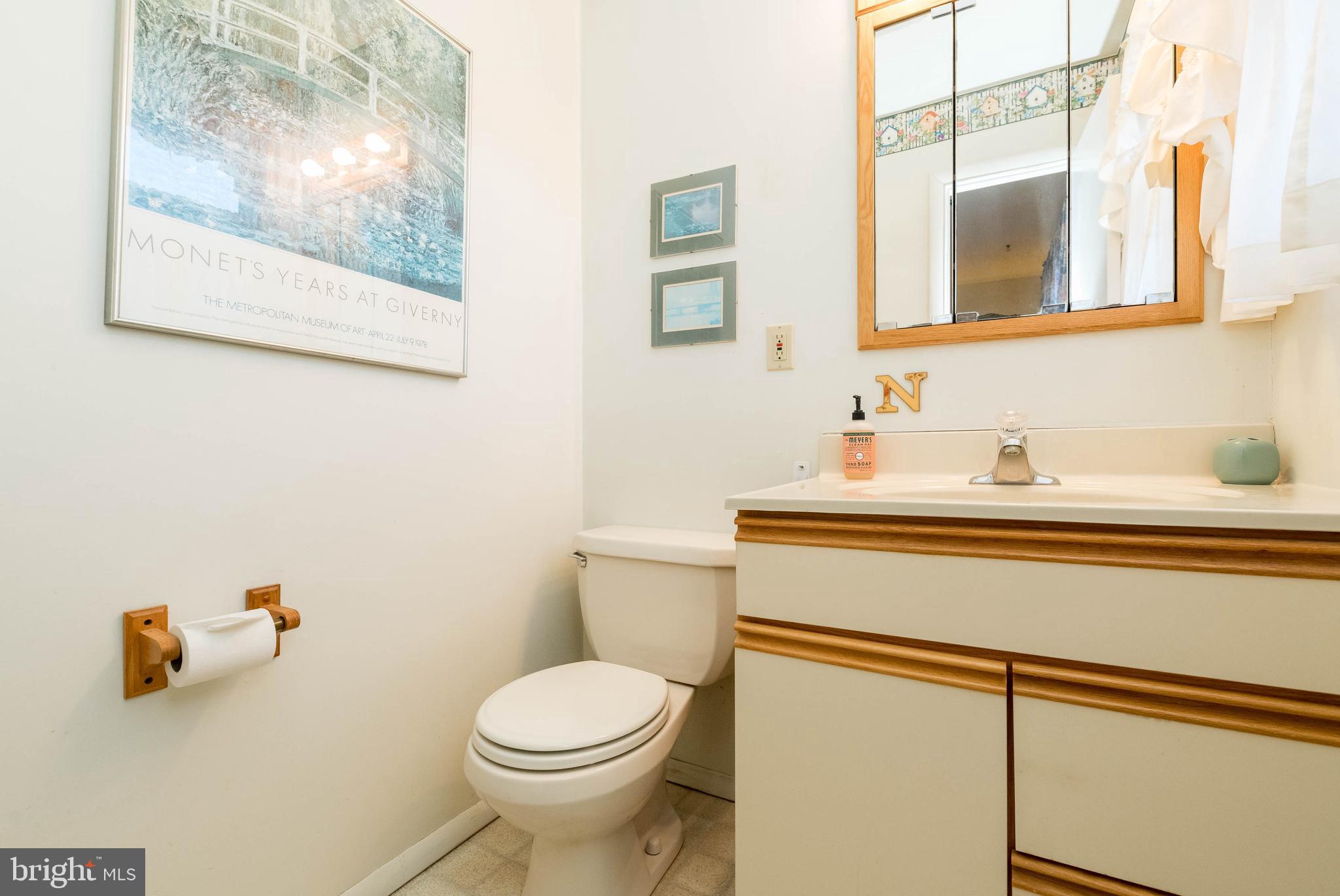 SUNNYBROOK FARMS - Residential