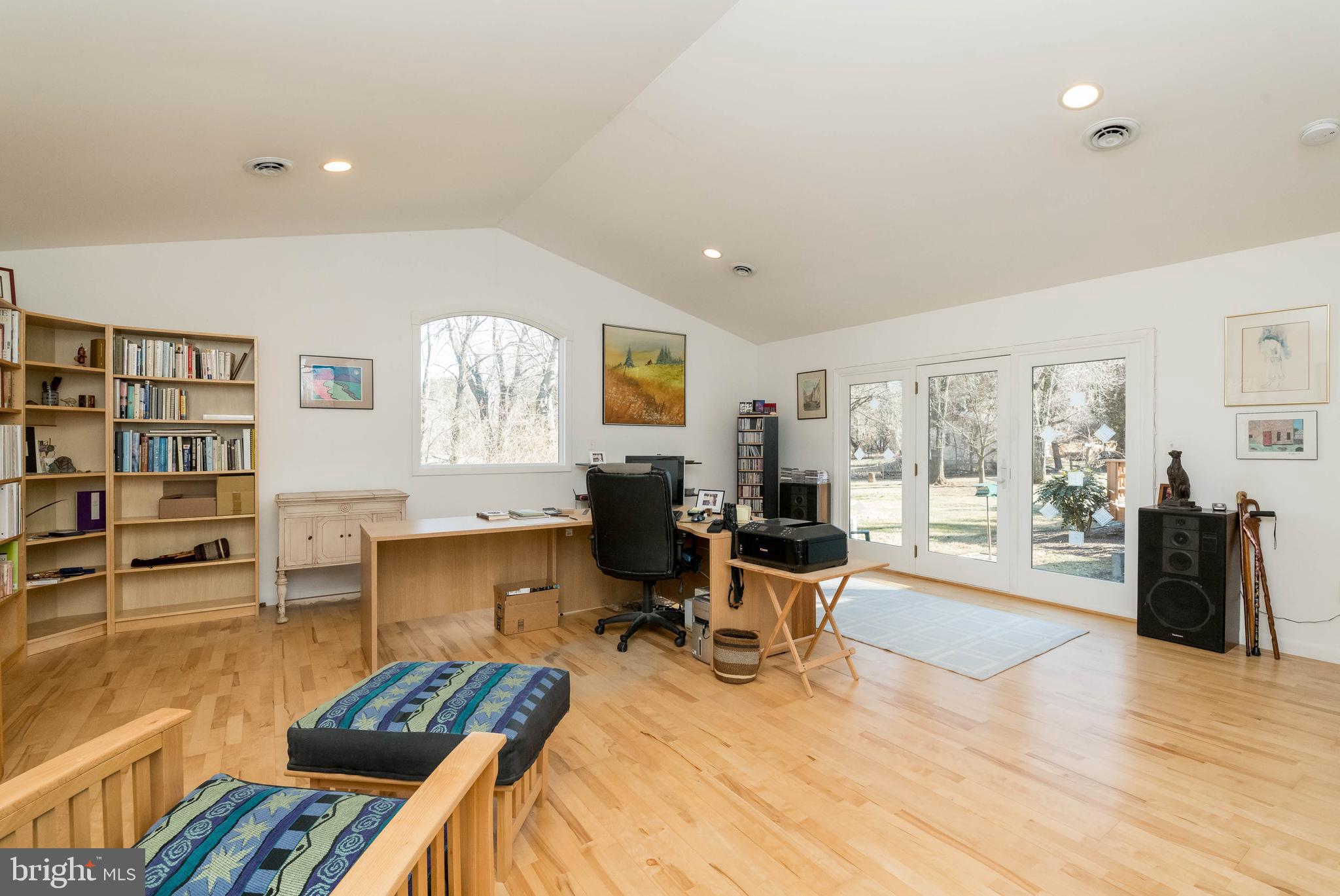 SUNNYBROOK FARMS - Residential