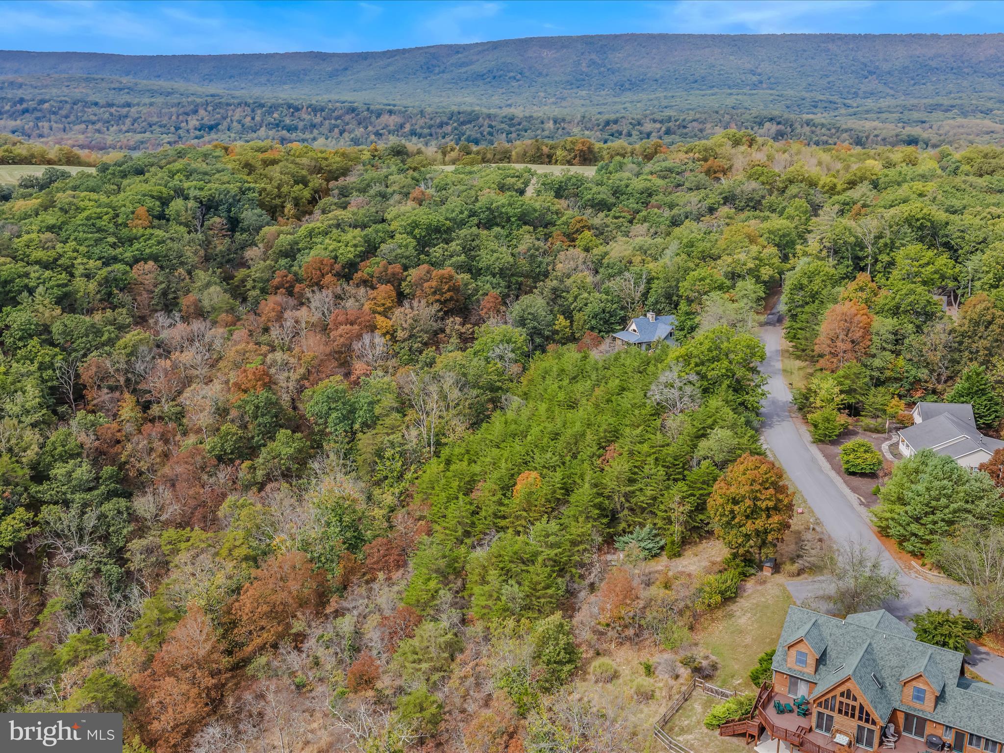 CACAPON SOUTH - Land