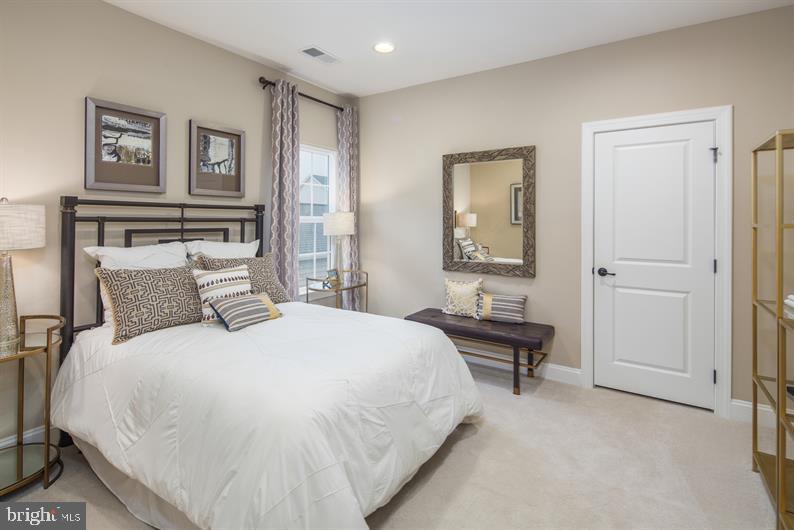 GREENLEIGH AT CROSSROADS - Residential