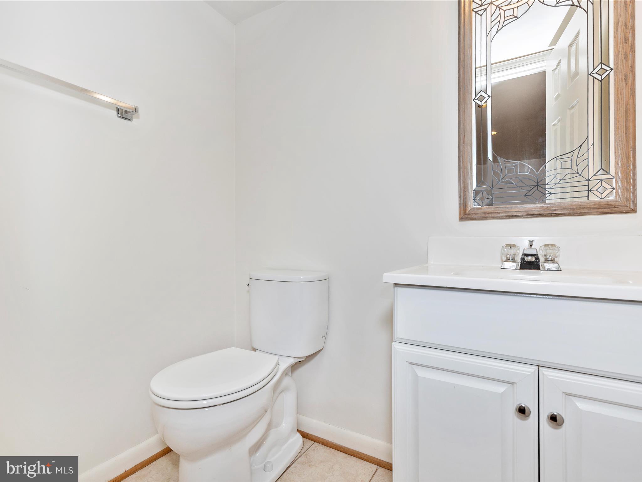 WINDY KNOLL - Residential Lease