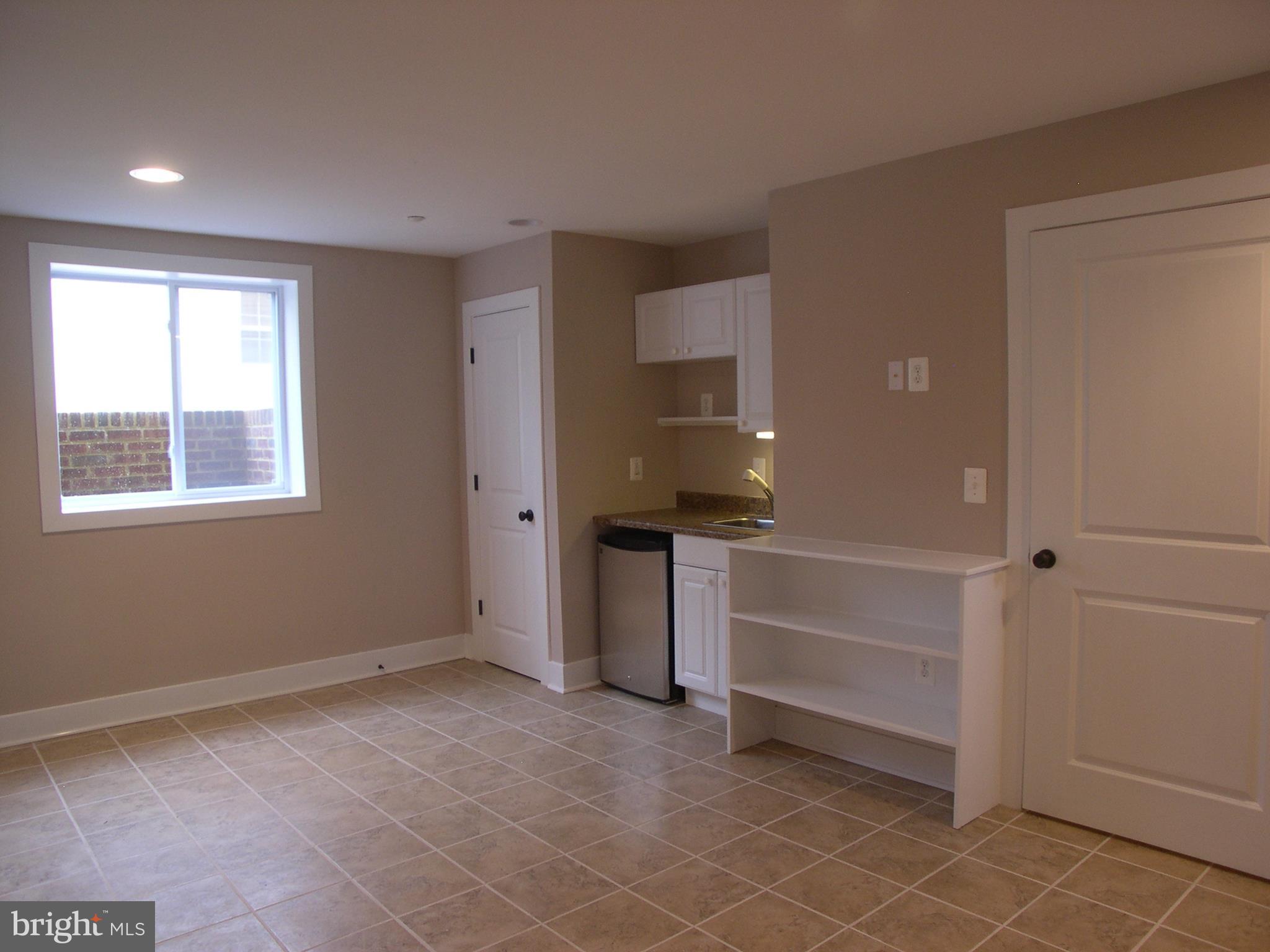 NORTH KENSINGTON - Residential Lease