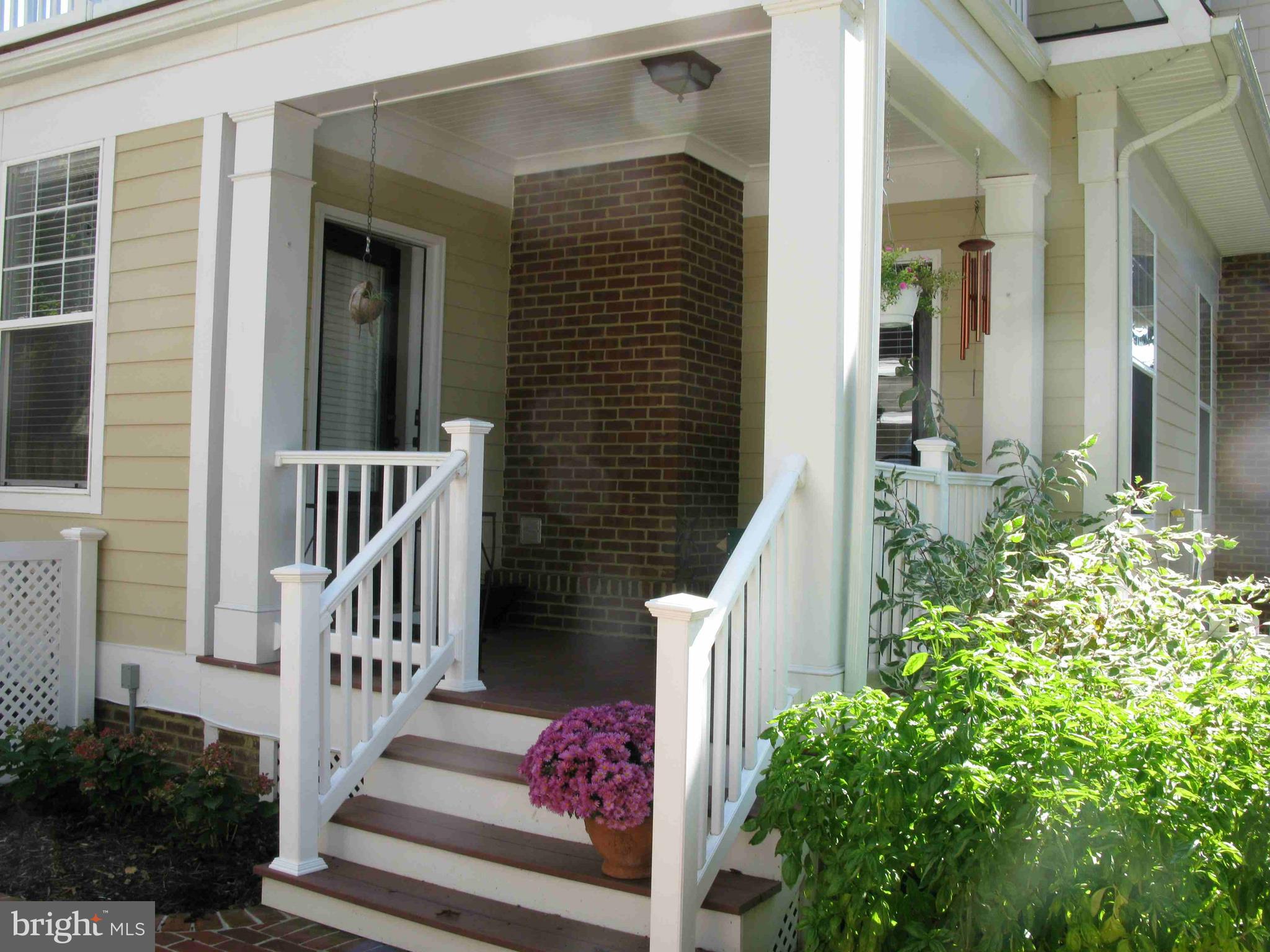 NORTH KENSINGTON - Residential Lease