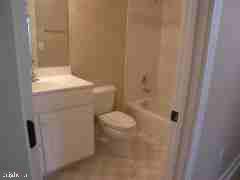 NORTH KENSINGTON - Residential Lease