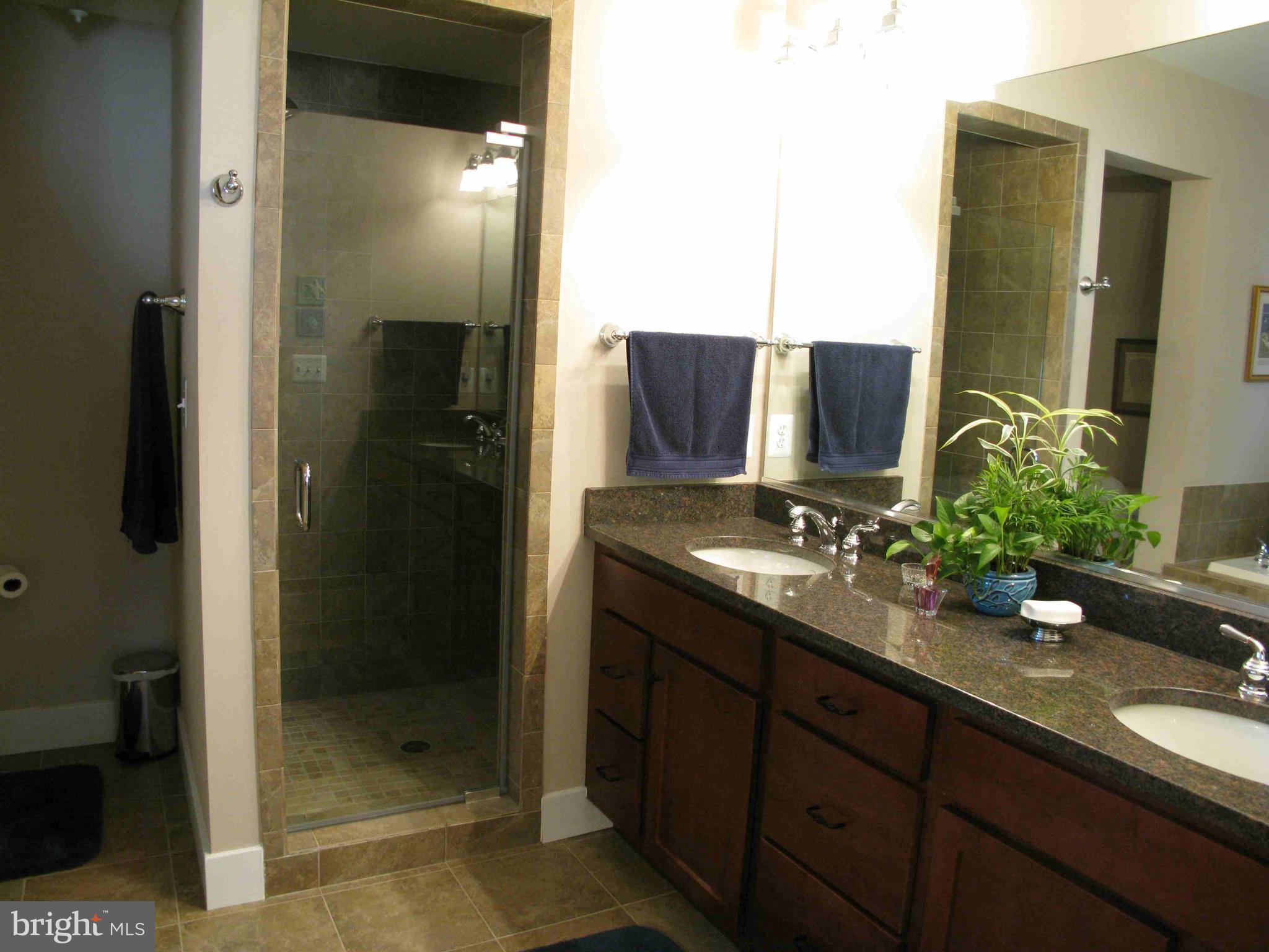 NORTH KENSINGTON - Residential Lease