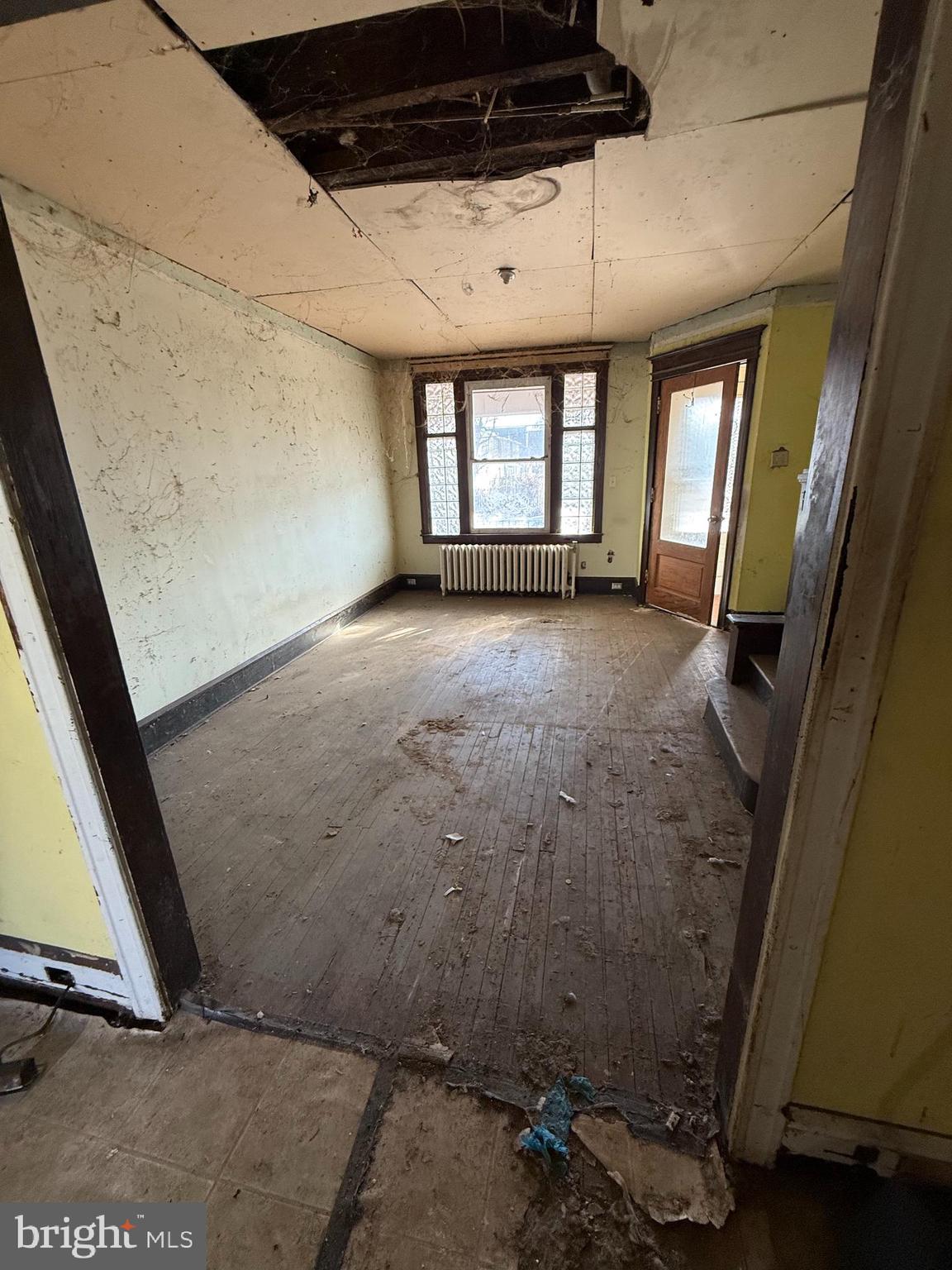 UNIVERSITY CITY - Residential