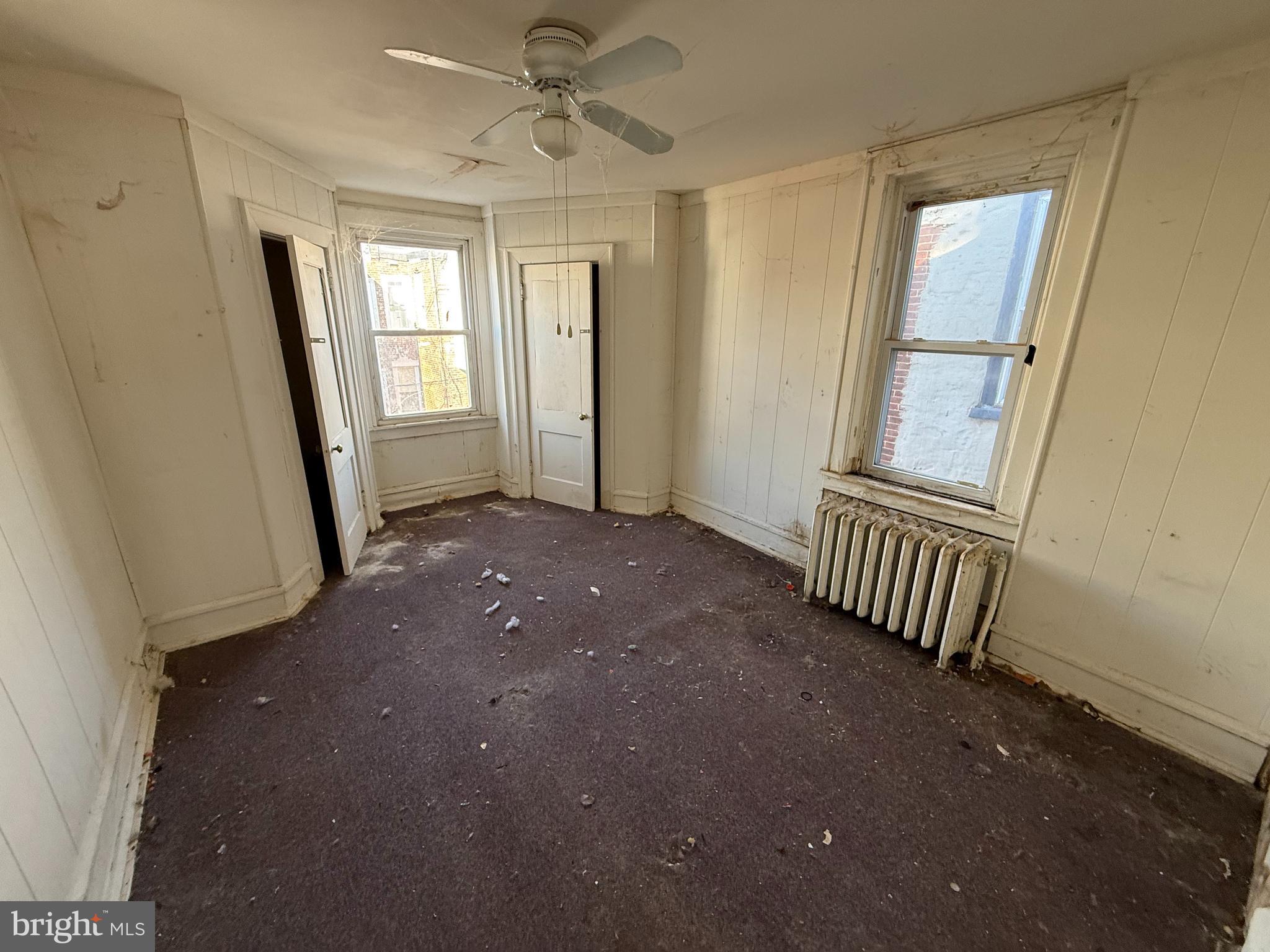 UNIVERSITY CITY - Residential