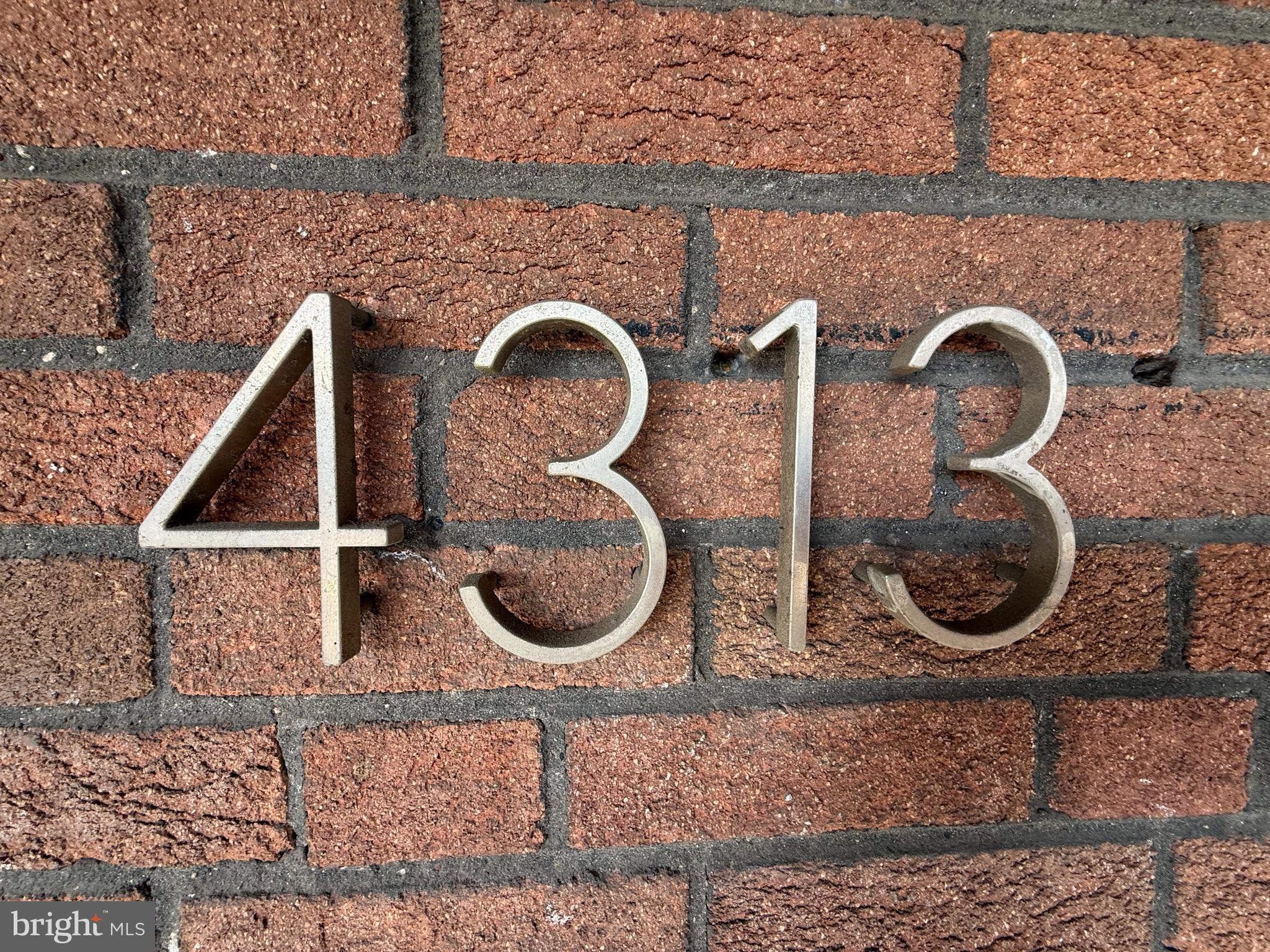 UNIVERSITY CITY - Residential