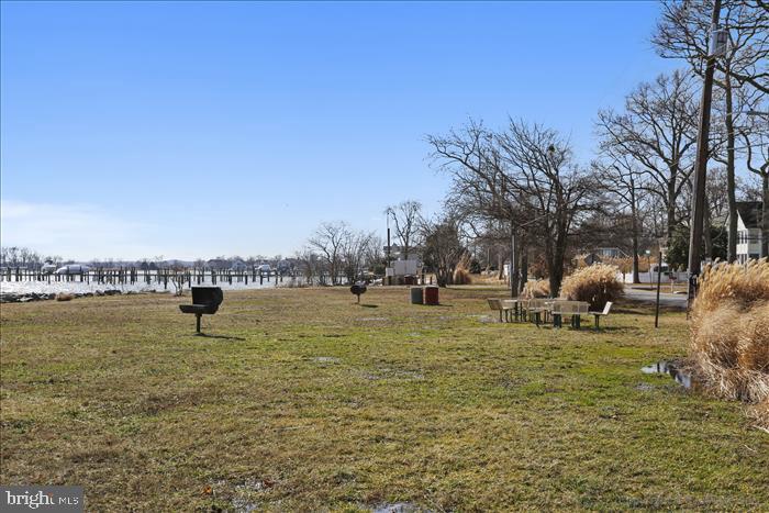 ARUNDEL ON THE BAY - Residential