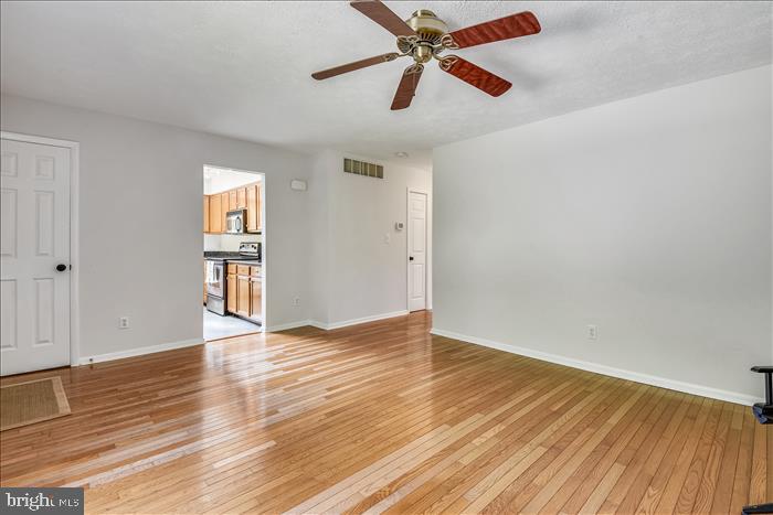 ARUNDEL ON THE BAY - Residential