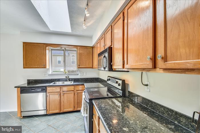 ARUNDEL ON THE BAY - Residential