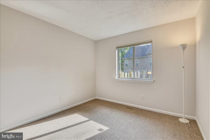 ARUNDEL ON THE BAY - Residential