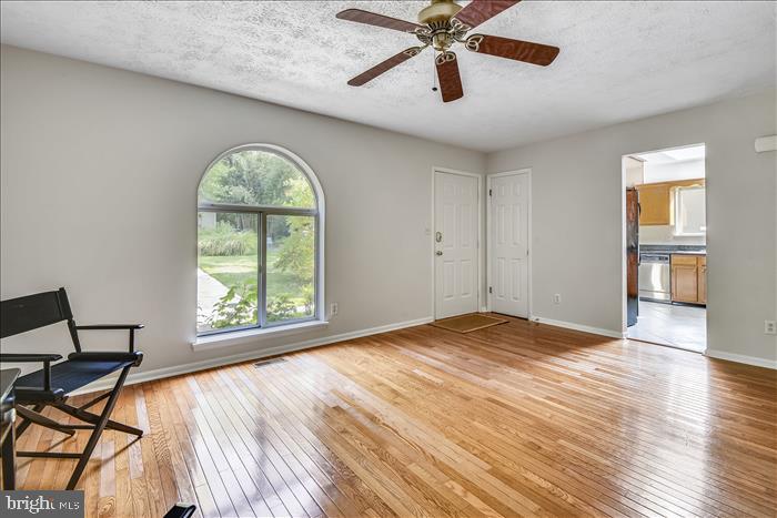 ARUNDEL ON THE BAY - Residential