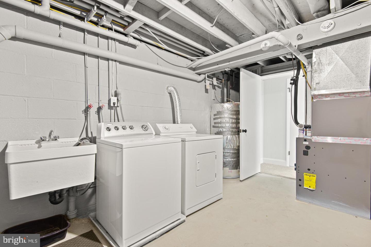 ROSEDALE FARMS - Residential Lease