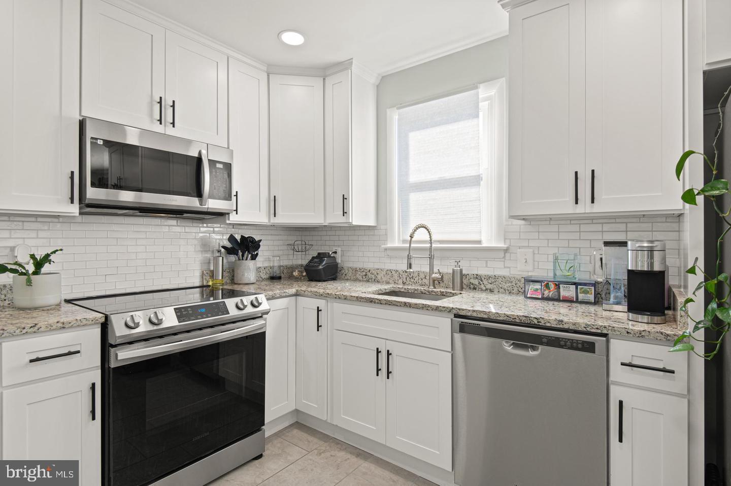 ROSEDALE FARMS - Residential Lease