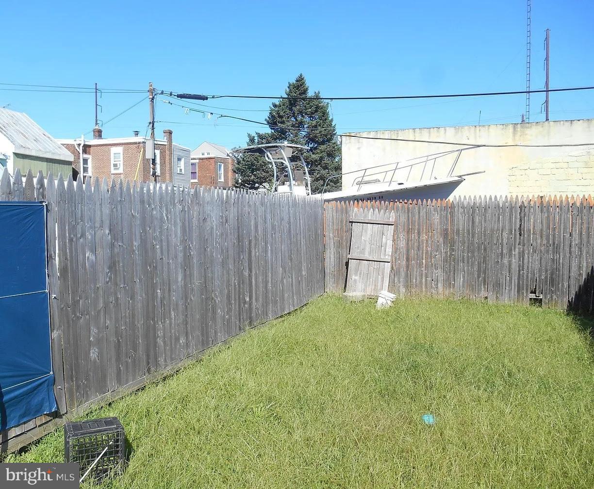 BRIDESBURG - Residential