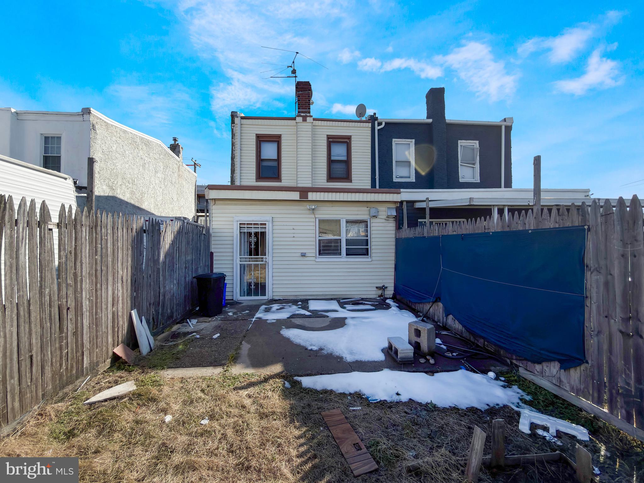 BRIDESBURG - Residential