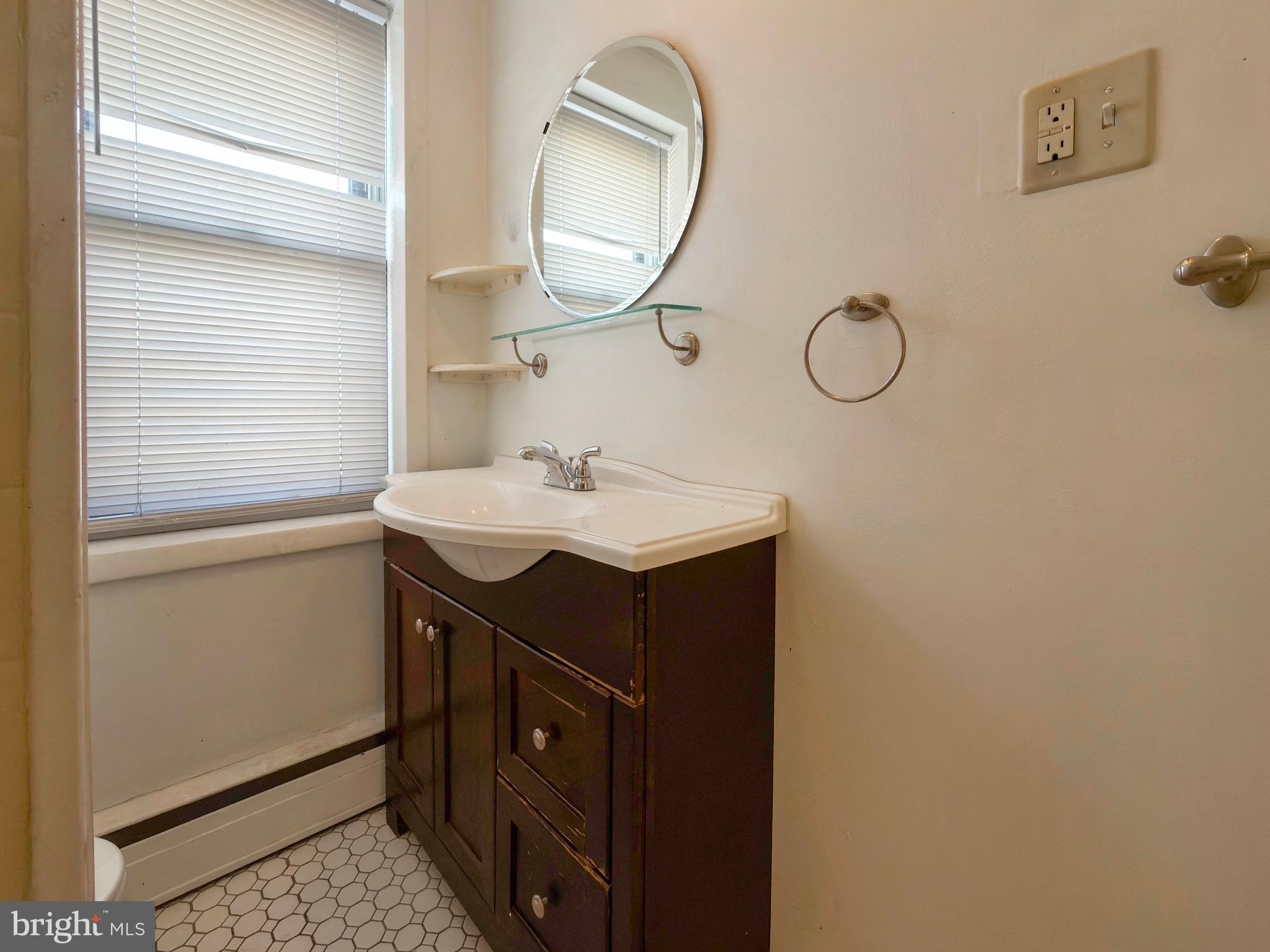 BRIDESBURG - Residential