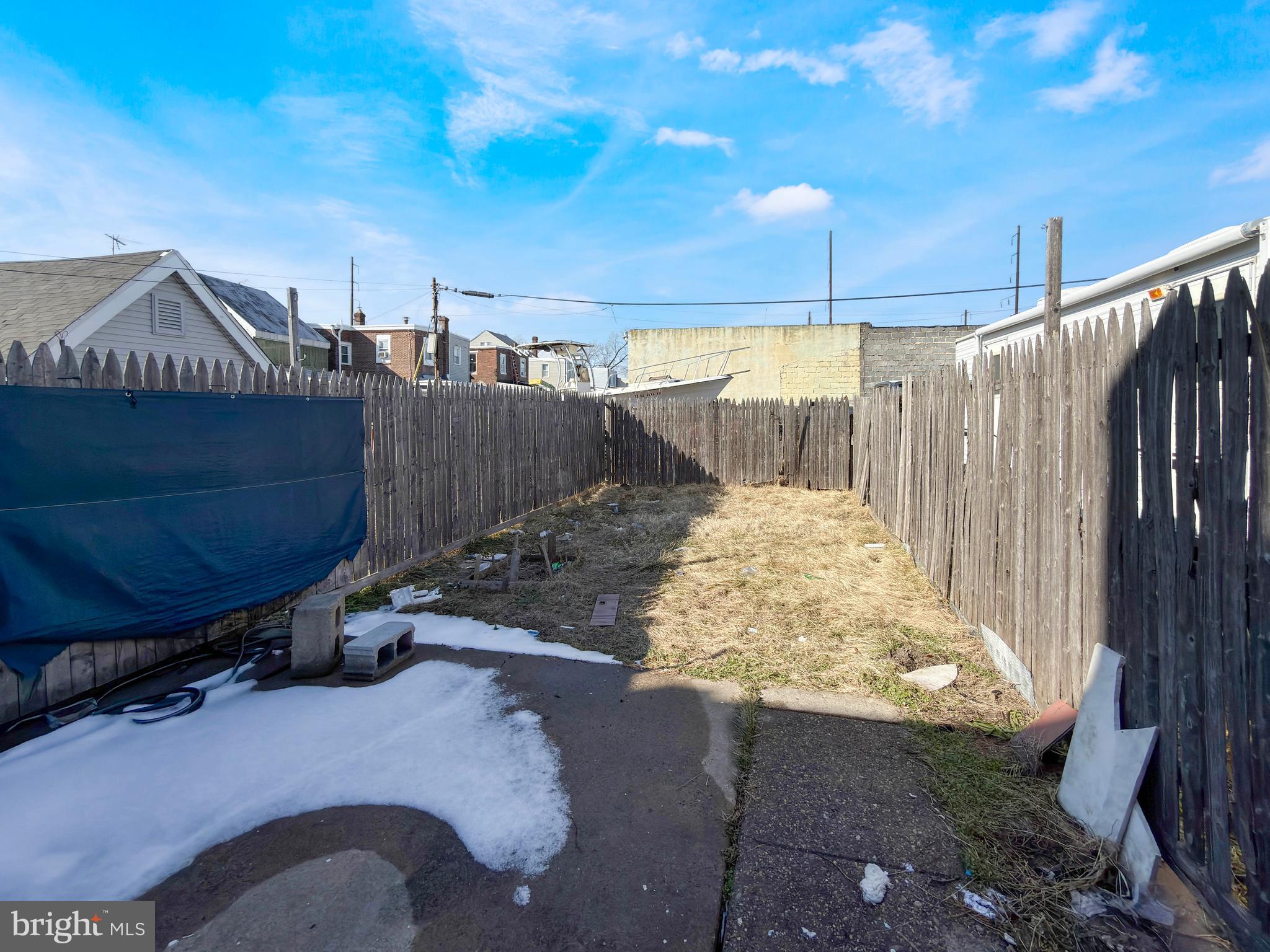 BRIDESBURG - Residential