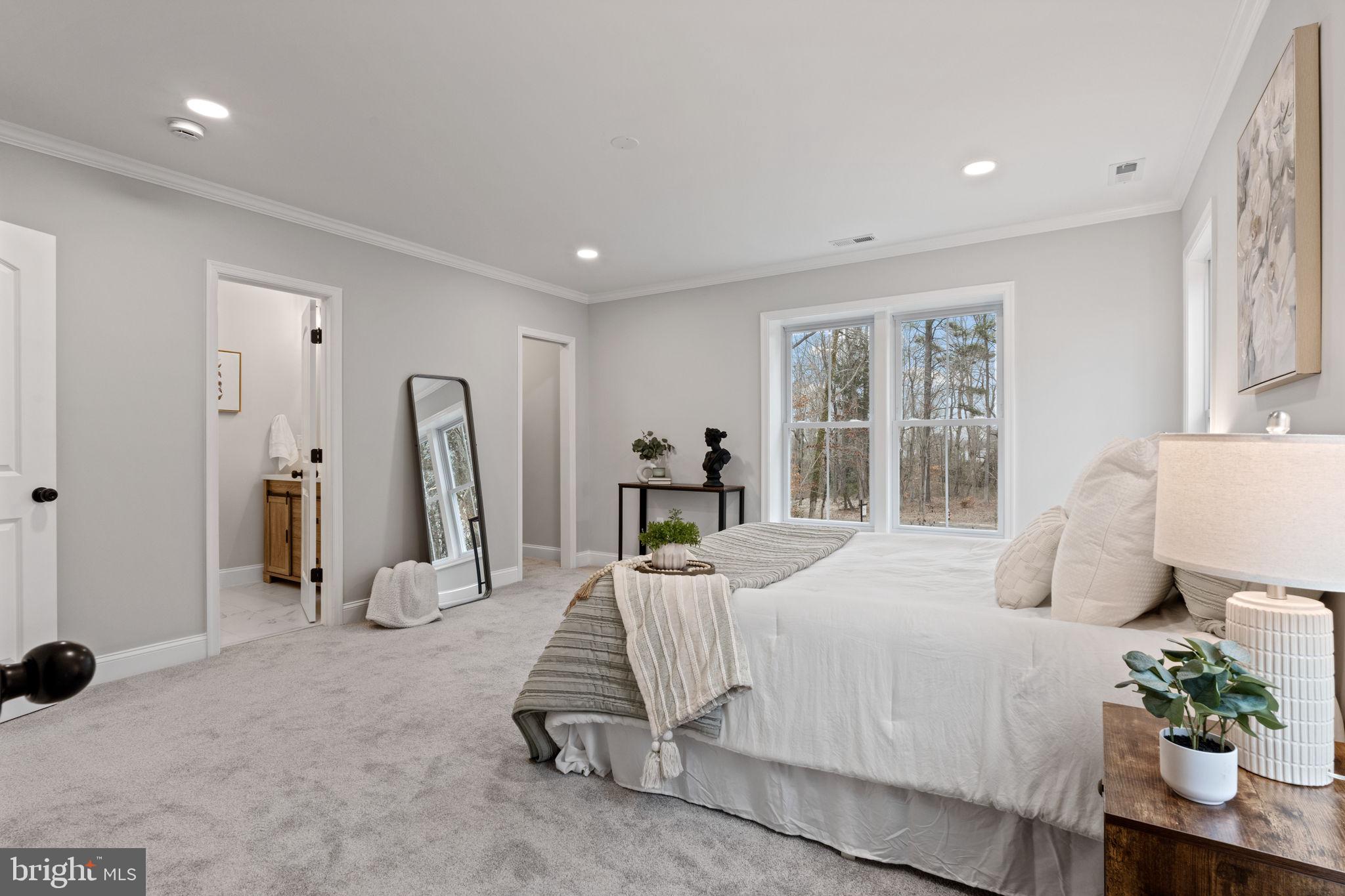 GUNSTON MANOR - Residential