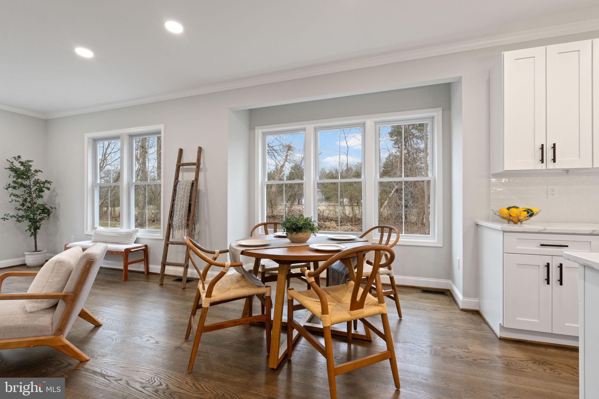 GUNSTON MANOR - Residential