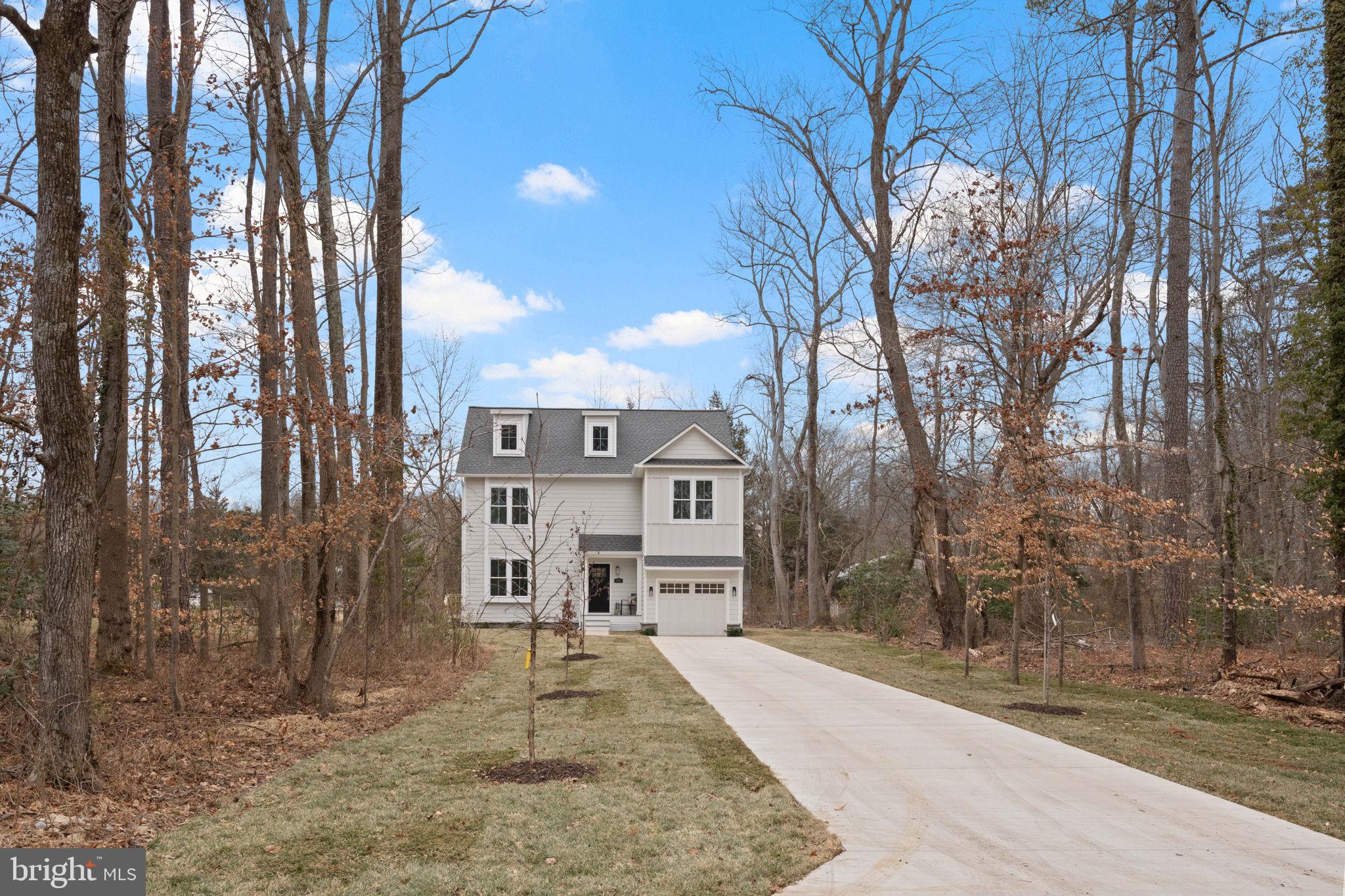 GUNSTON MANOR - Residential