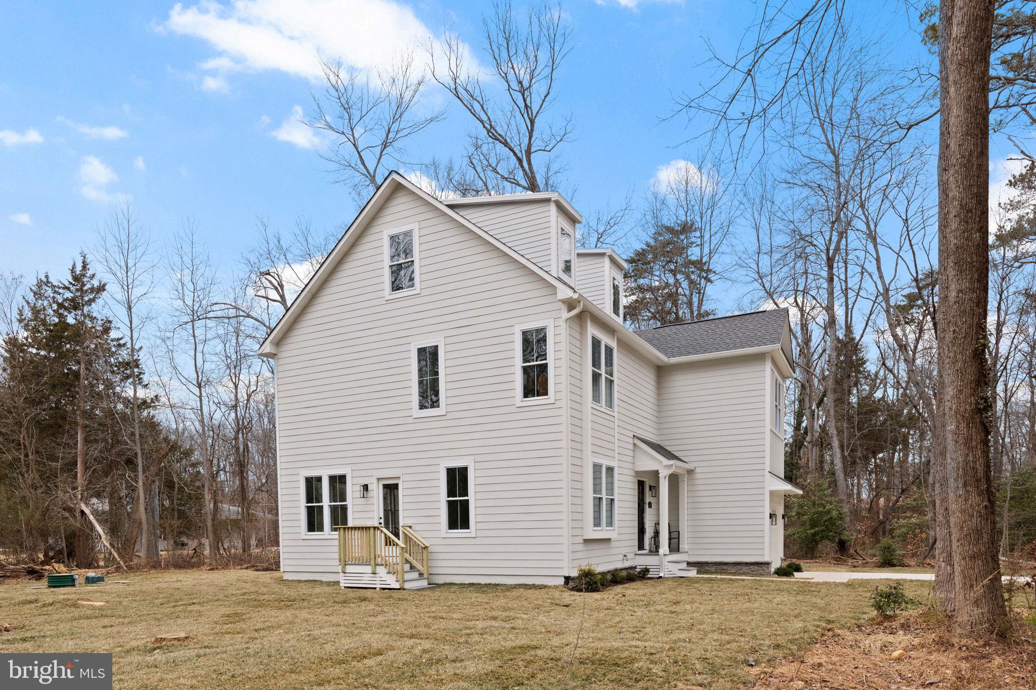 GUNSTON MANOR - Residential