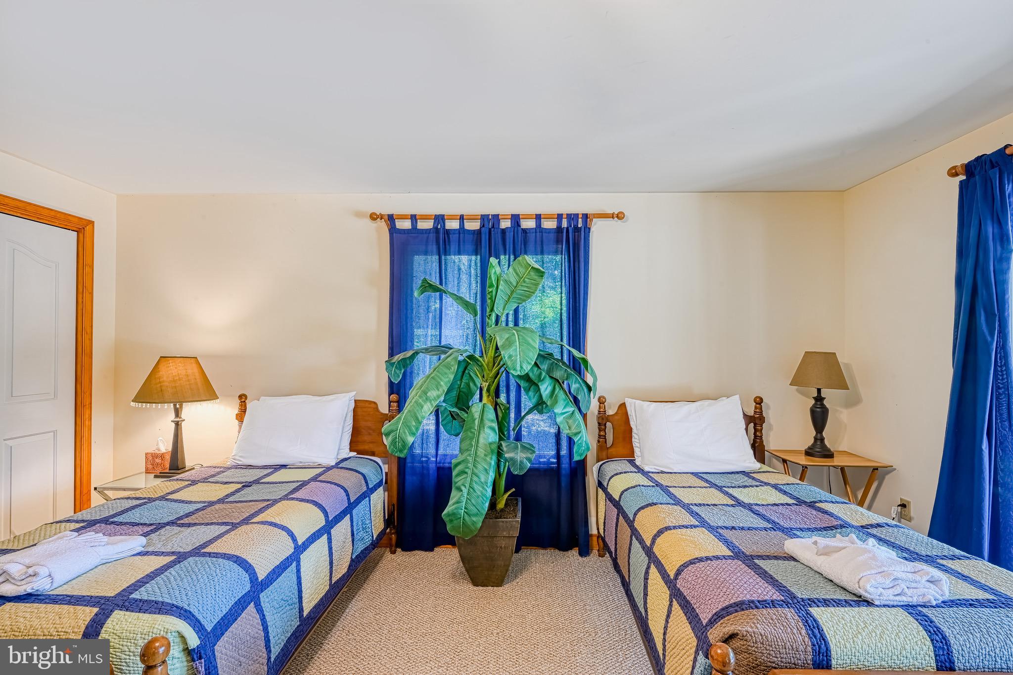 WYNDEMERE - Residential