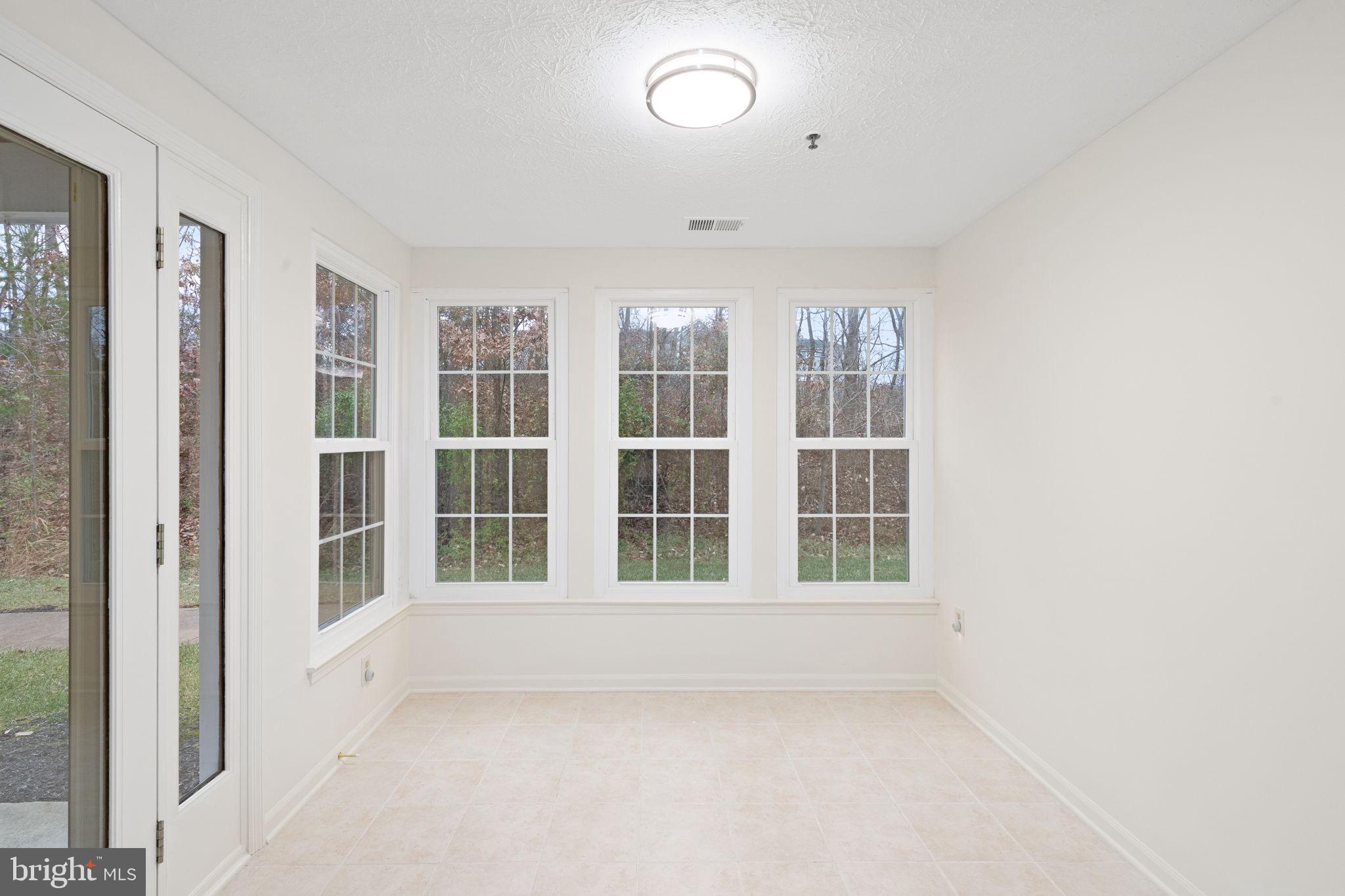 RIVERSIDE - Residential