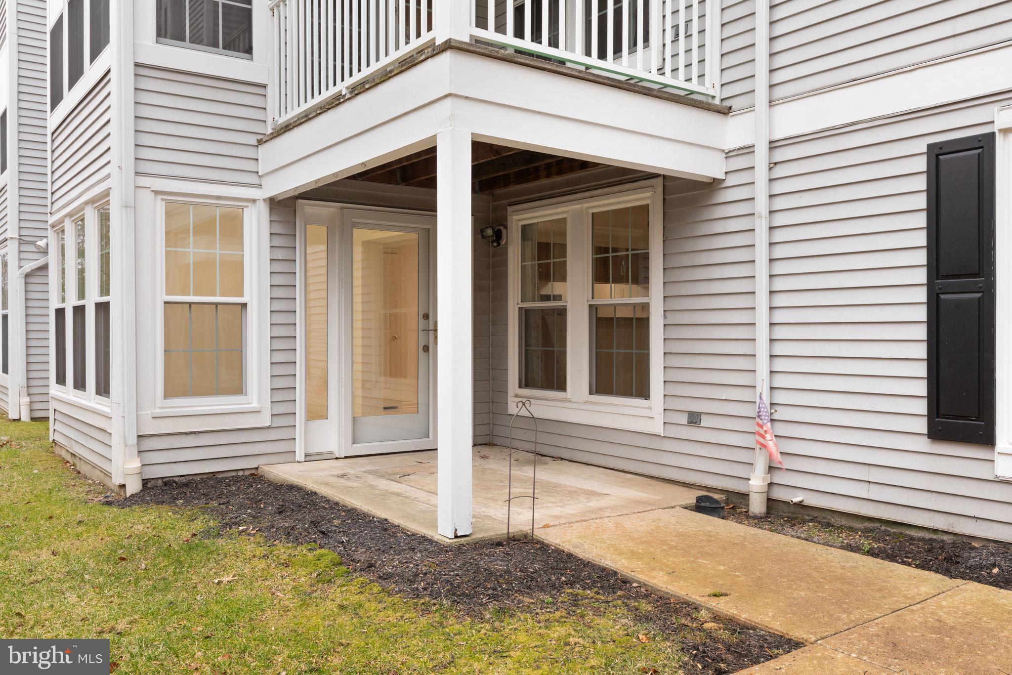 RIVERSIDE - Residential