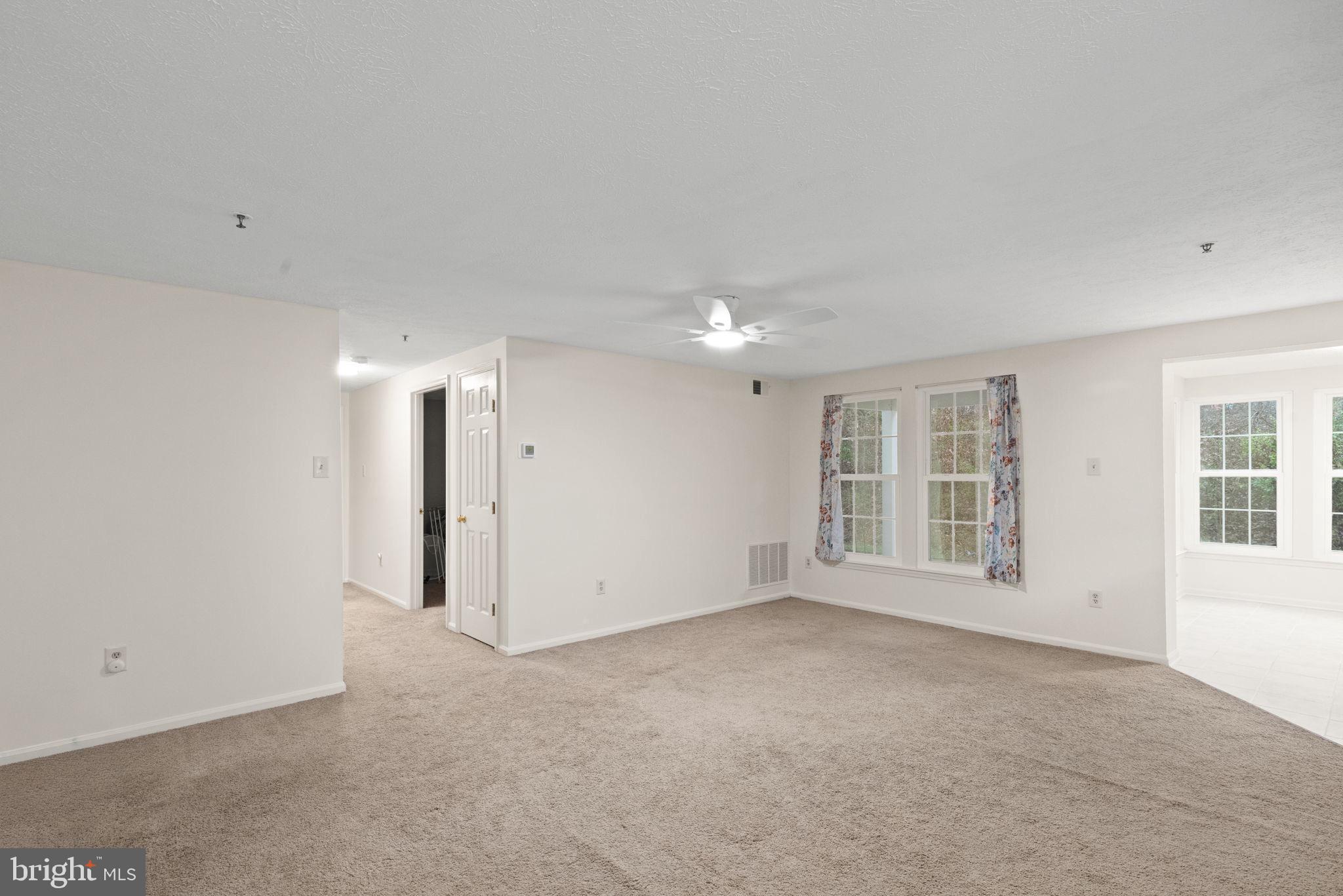 RIVERSIDE - Residential