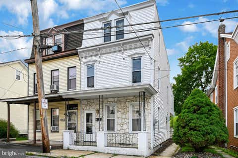 Townhouse For Sale - 26 E Liberty Street<br/> Schuylkill County, SCHUYLKILL HAVEN, PA 17972
