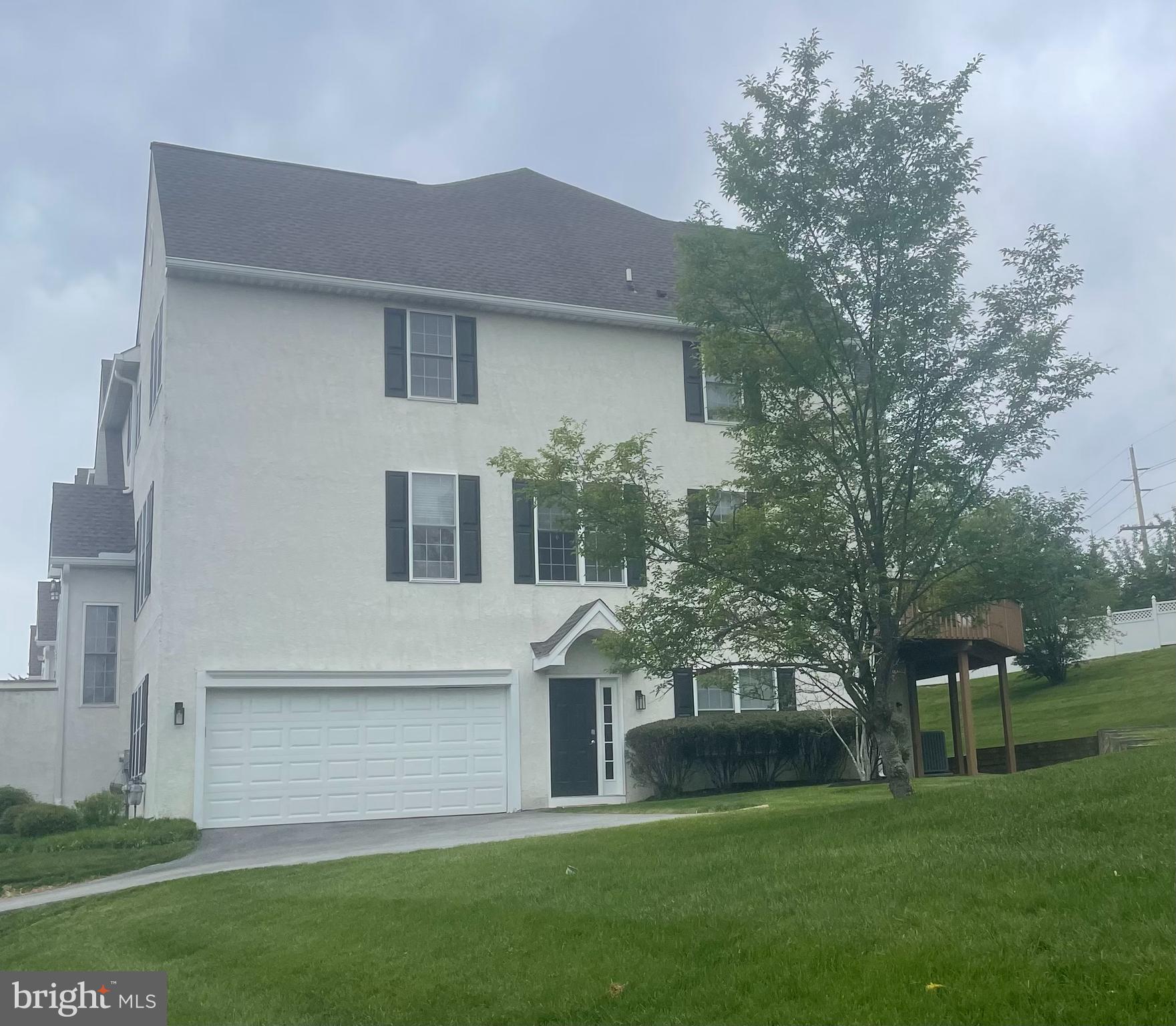 706 WHISPERING BROOKE DRIVE 706