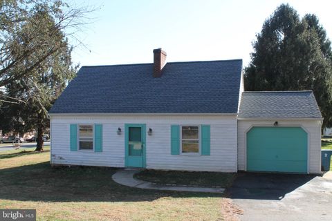 2655 HEMLOCK DRIVE COLUMBIA PA 17512