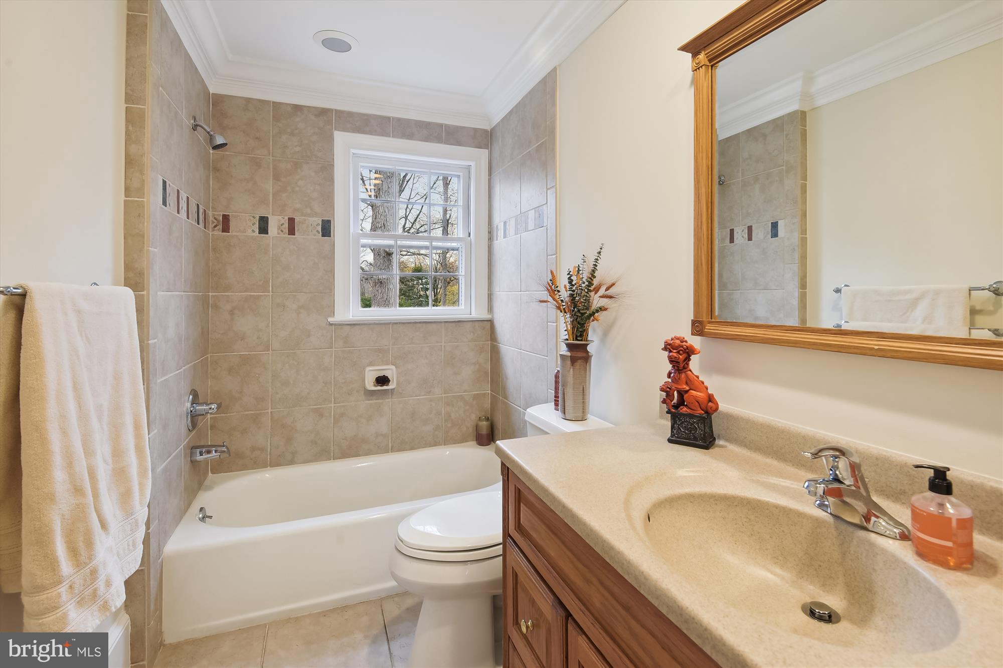 BELLEVUE FOREST - Residential