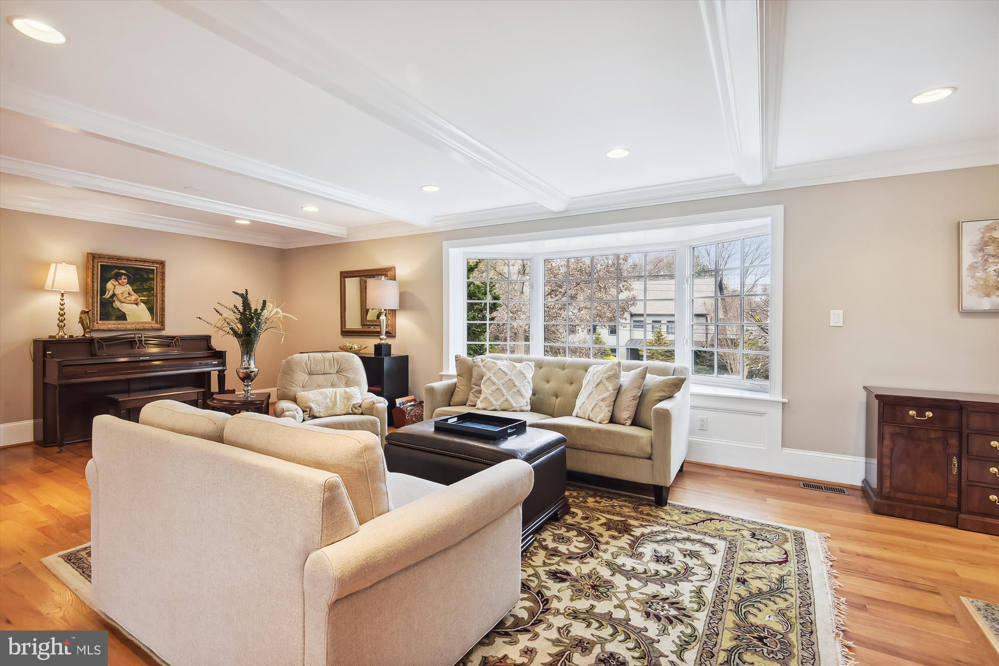 BELLEVUE FOREST - Residential