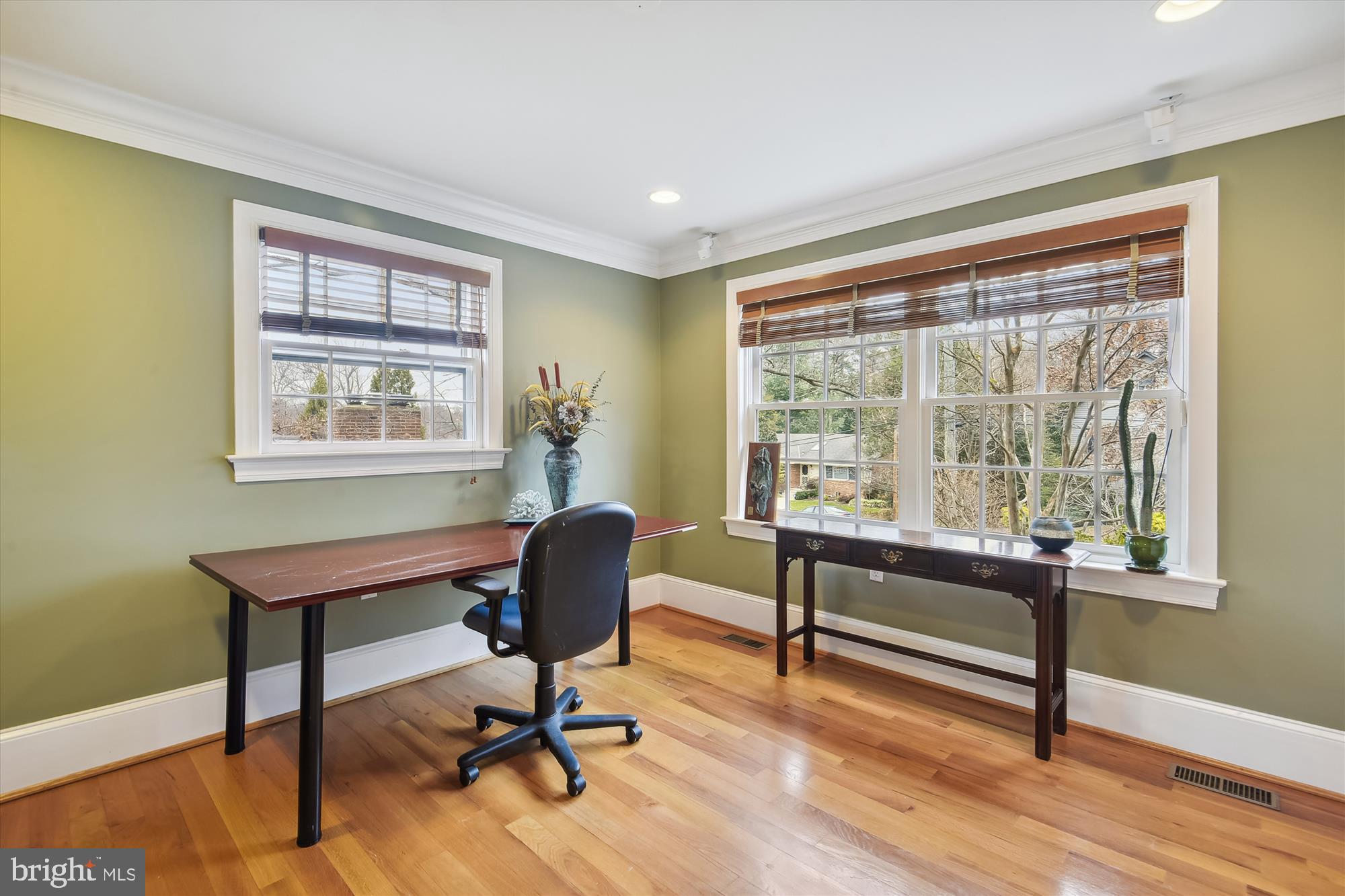 BELLEVUE FOREST - Residential